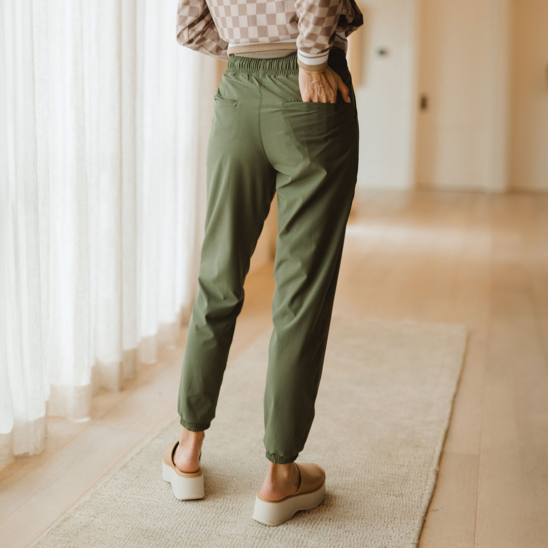 Everywhere Joggers for Women - Comfortable Sage Green Lounge Pants for Yoga, Running & Casual Wear