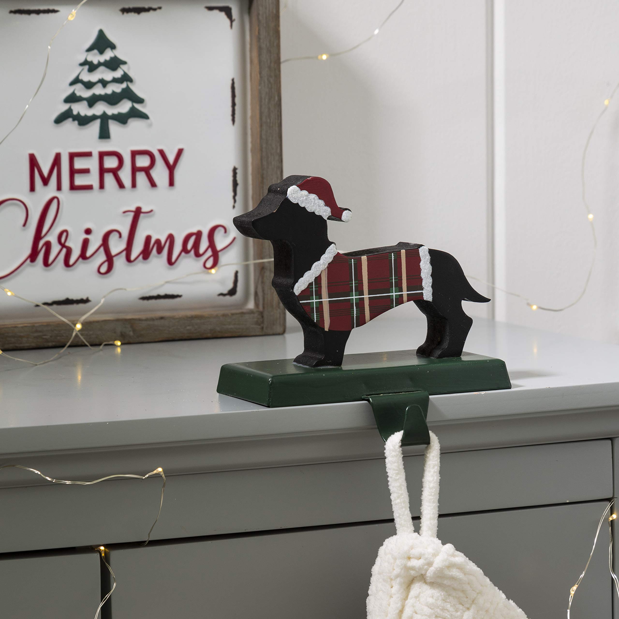 Glitzhome 2-Piece Wooden Dachshund Head Stocking Holders - 5.92 Inch Christmas Hanging Hooks for Fireplace Mantel Decor, Holiday Stocking Display & Festive Indoor Decoration