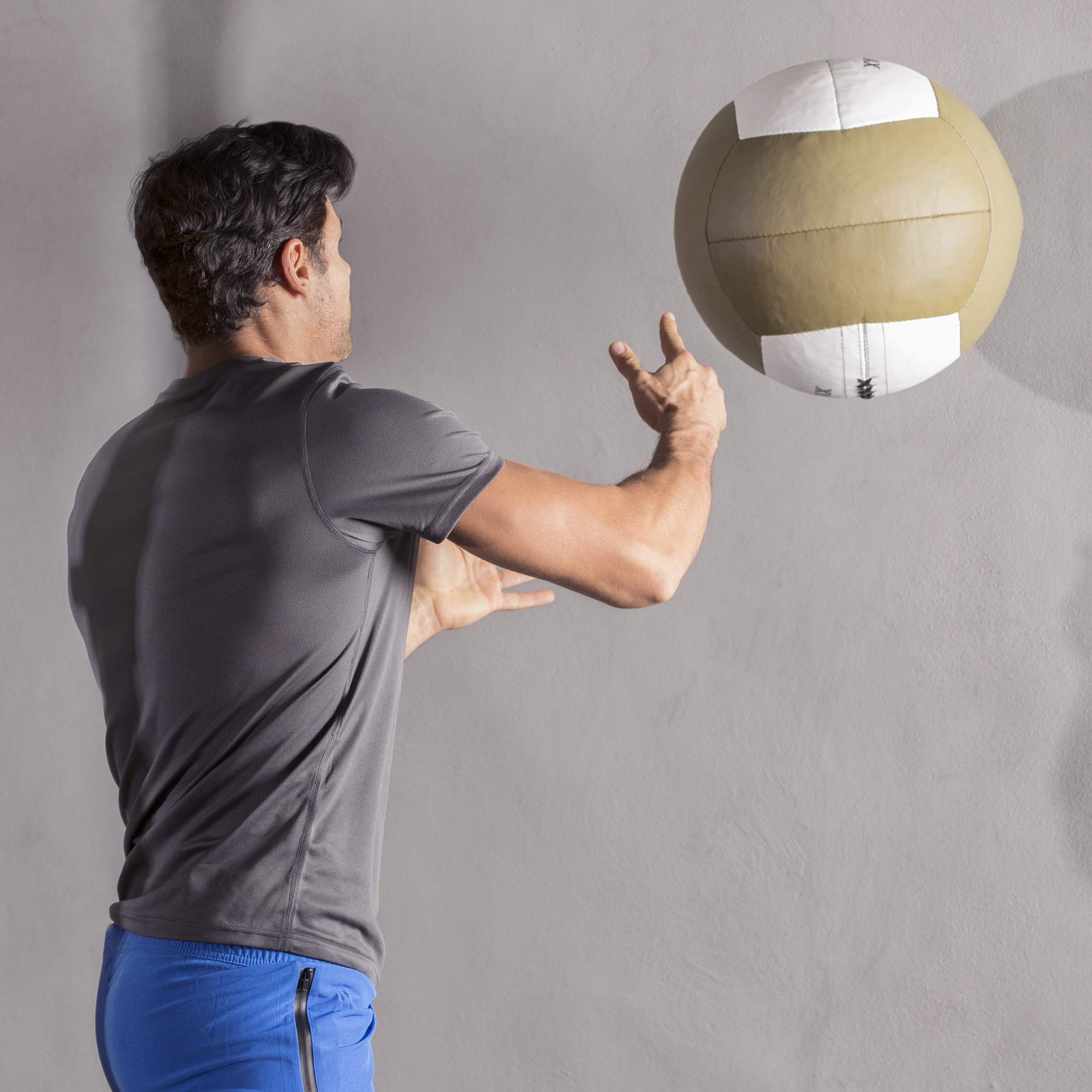Champion Sports Rhino ProMax Slam Balls - 10 lb Soft Shell Medicine Ball with Non-Slip Grip for Weightlifting, CrossFit, Plyometrics & Home Gym Workouts - Perfect for Strength Training, HIIT & Functional Fitness Exercises