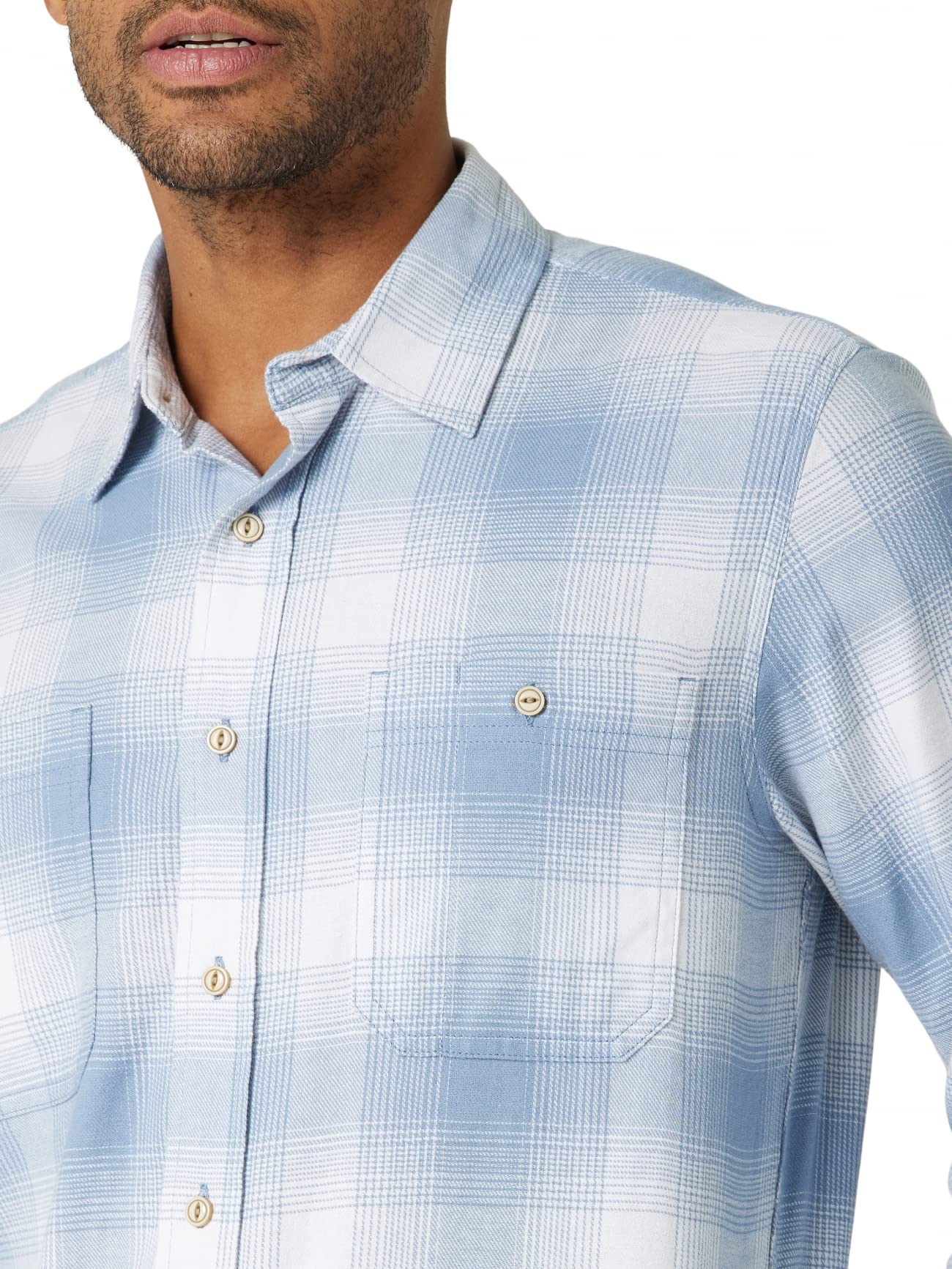 Wrangler Authentics Men's Cloud Flannel Woven Shirt - Soft & Comfortable Casual Button-Up for Outdoor Activities, Camping, and Everyday Wear