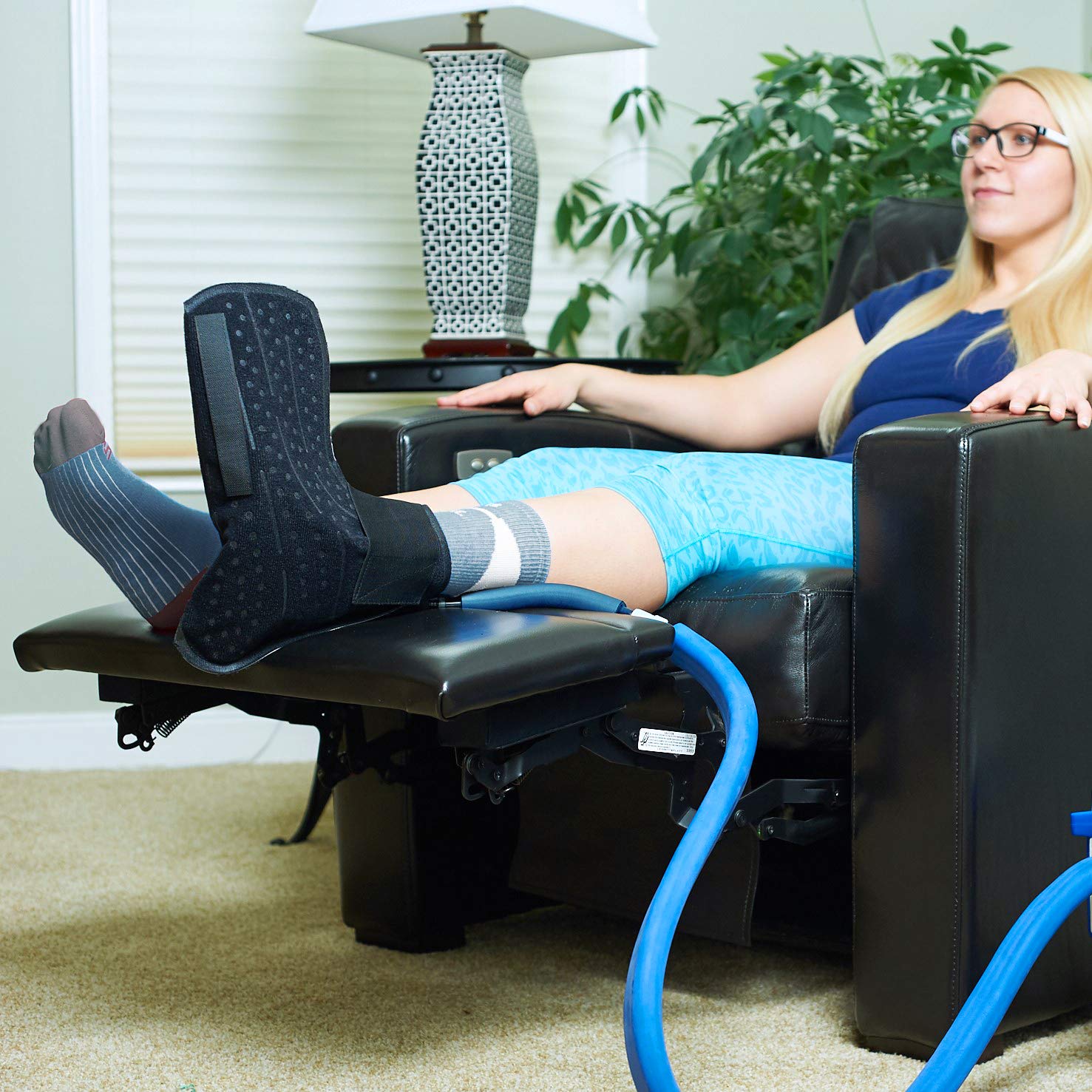 Polar Active Ice 3.0 Cold Therapy System - Programmable Timer, Large Foot Compression Pad, 9 Quart Cooler & Quiet Pump for Effective Cryotherapy Pain Relief - Ideal for Post-Surgery Recovery, Sports Injuries & Arthritis Pain Management