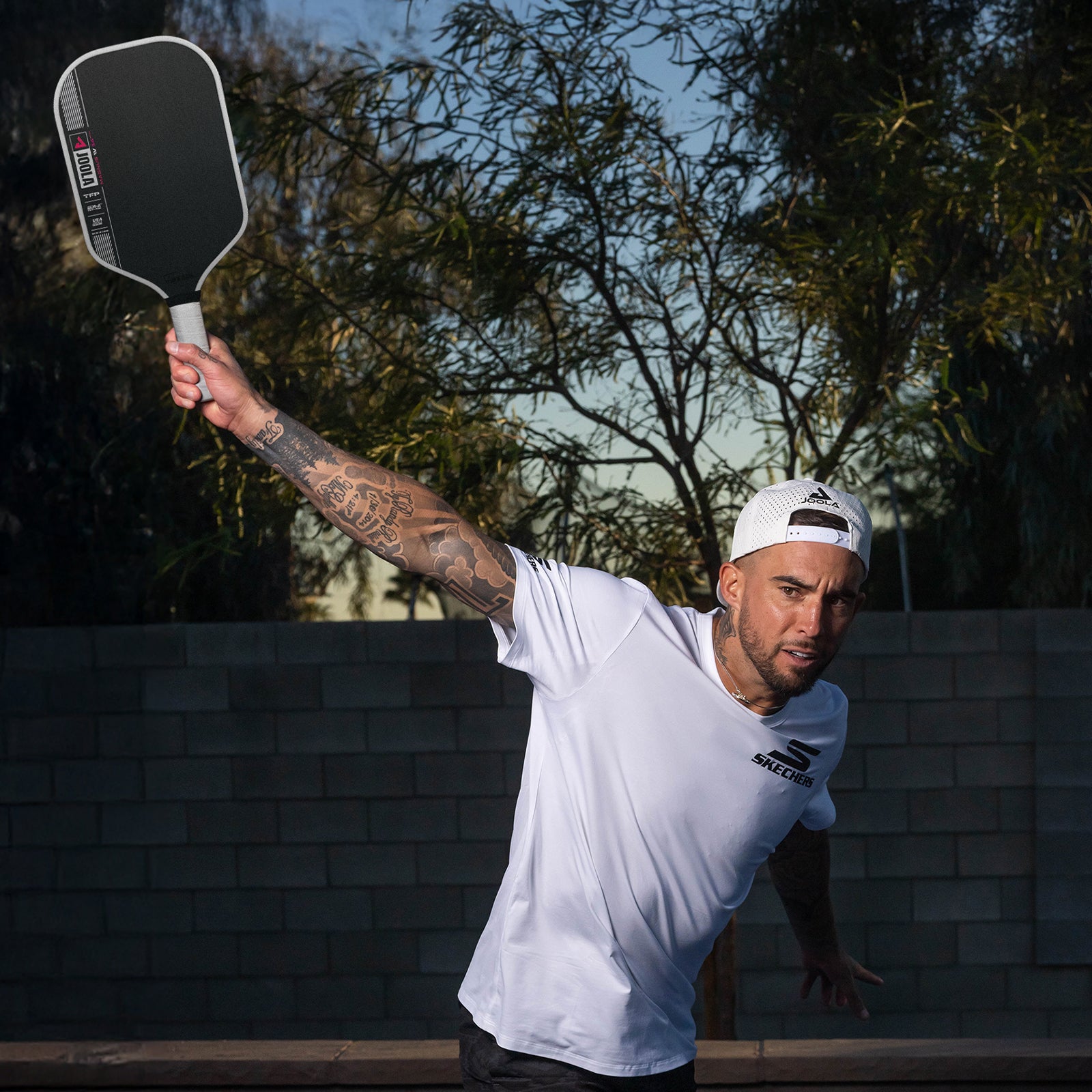 JOOLA Tyson McGuffin Magnus Pro IV 14mm Pickleball Paddle - Premium Carbon Fiber Paddle for Competitive Play | Perfect for Tournaments, Training & Outdoor Games