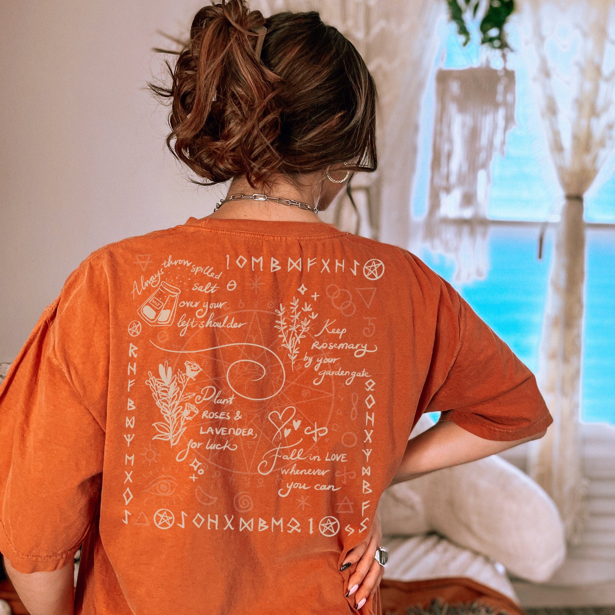 Practical Magic Movie Inspired Apothecary Witch Shirt - Cute Fall & Halloween T-Shirt for Witchy Women - Perfect for Movie Nights, Halloween Costumes & Autumn Fashion