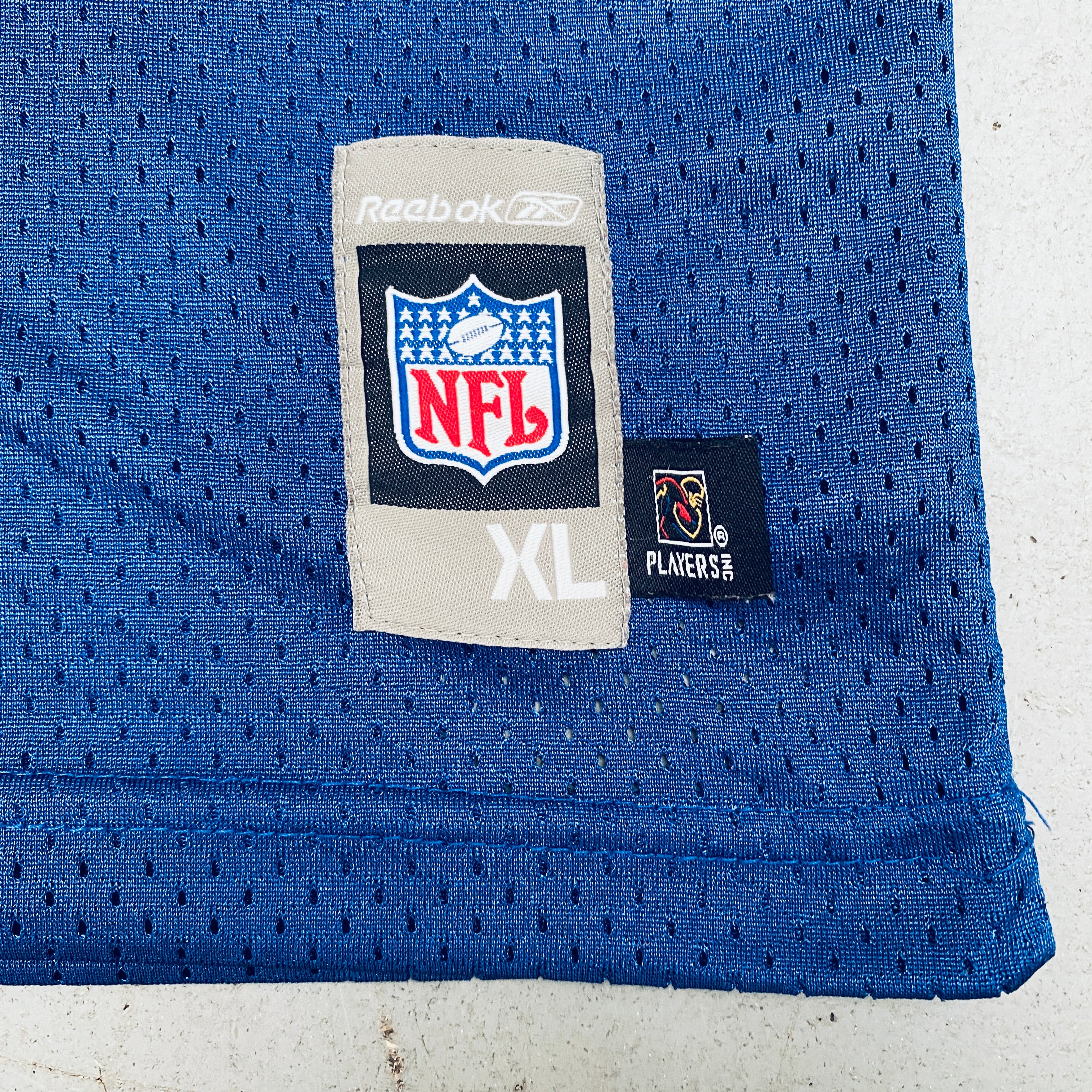 Michael Strahan New York Giants 2003-2004 Jersey (Size S) - Authentic NFL Football Fan Gear for Game Day & Sports Memorabilia Collection