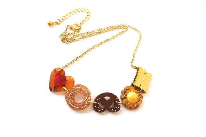 Laliblue Delicate Butter Cookies Necklace - Elegant Food Jewelry for Women - Perfect for Parties, Gifts & Everyday Fashion Accessories