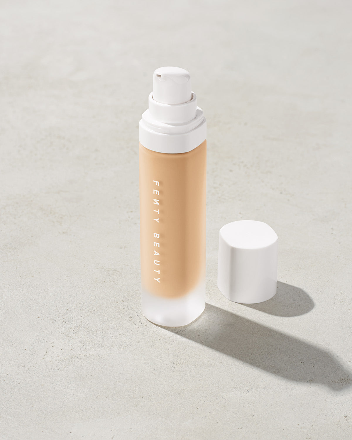 Pro Filt'r Soft Matte Longwear Foundation - Shade #150 - Full Coverage Makeup for Oily Skin & All-Day Wear - Perfect for Work, Parties & Special Events