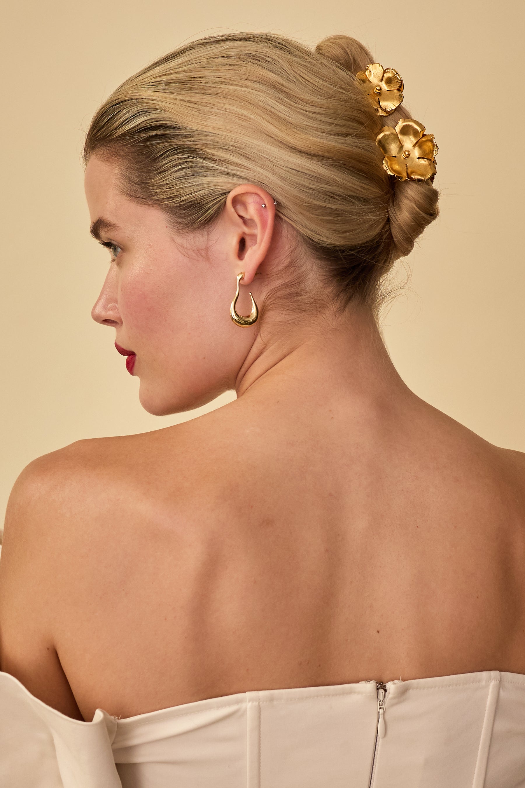 Glossy Drip Hoop Earrings for Women - Trendy Gold & Silver Statement Jewelry - Perfect for Parties, Date Nights & Special Occasions