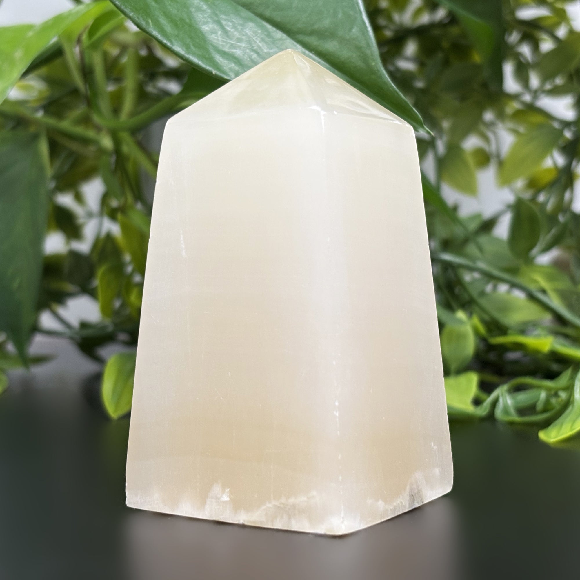 Natural Honey Calcite Crystal Obelisk Tower Point - Polished Healing Stone for Energy, Confidence & Focus - Spiritual Growth & Meditation Aid - Perfect for Home Decor, Office Desk & Reiki Healing (RPO471)