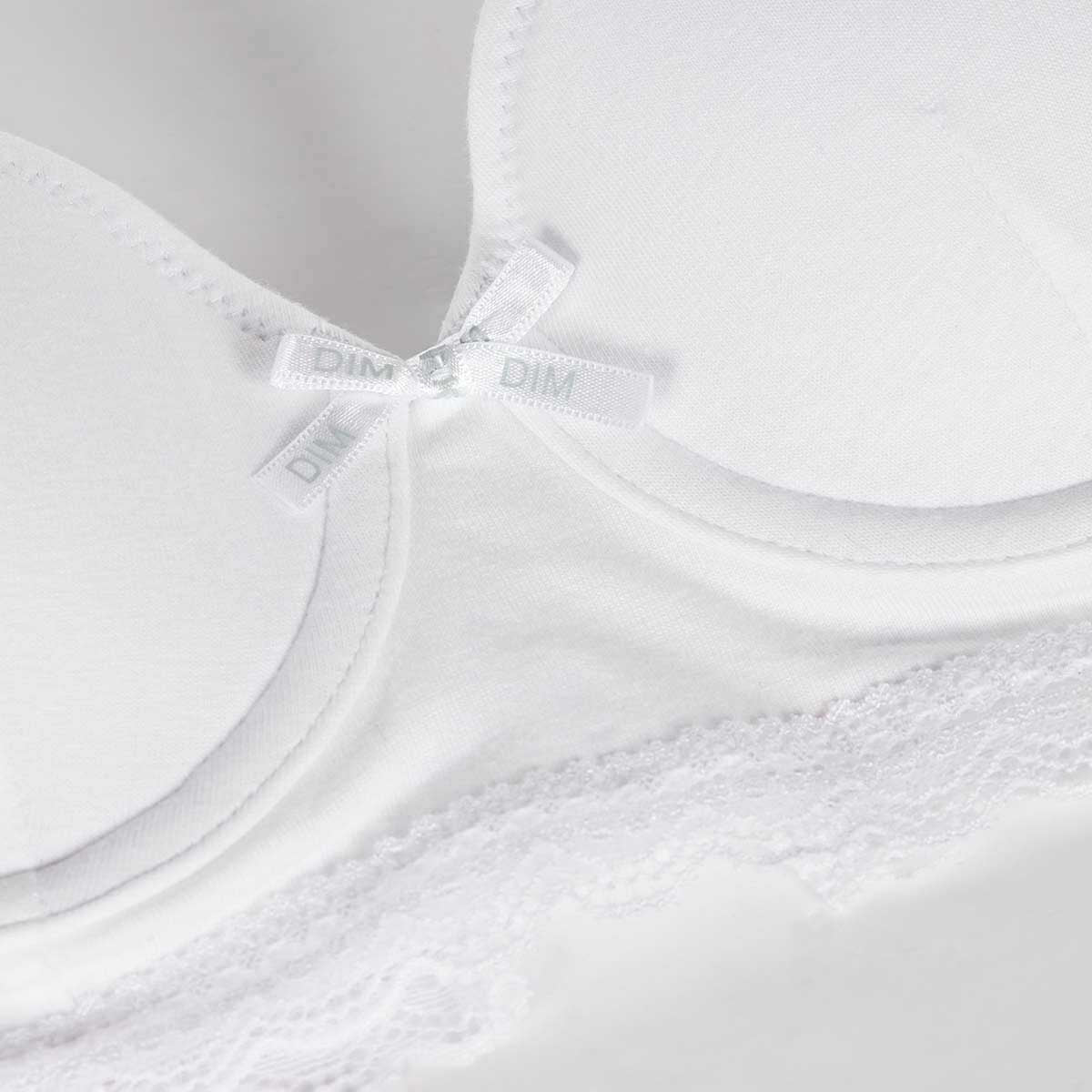 Trendy White Stretch Cotton Molded Cup Girls Bra - Perfect for School, Sports & Everyday Comfort
