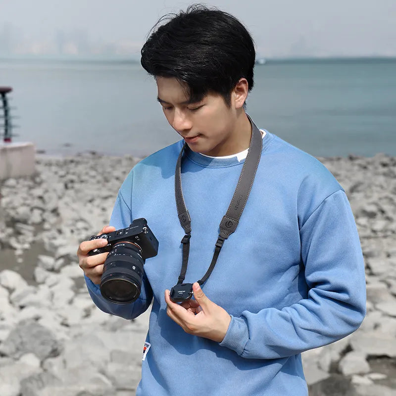 Ulanzi UKA06 Quick Release Shoulder Strap Kit C036 - Perfect for DSLR Cameras, Mirrorless Cameras & Video Equipment - Ideal for Travel, Vlogging & Outdoor Photography