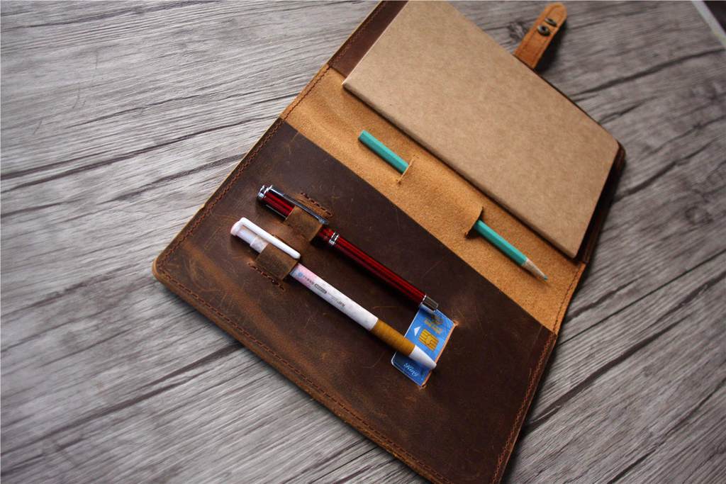 Personalized Leather Journal Cover - Custom Notebook Case for Women & Men - Perfect for Travel, Work & Daily Writing