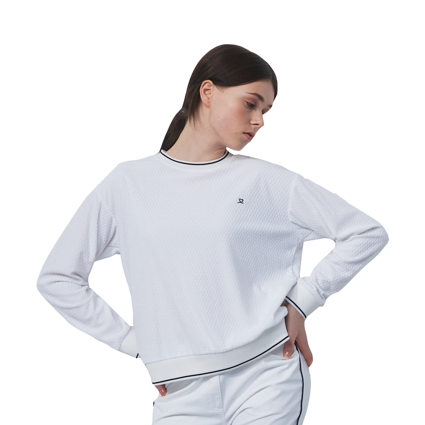 Women's White Golf Sweatshirt - Breathable & Comfortable Daily Sports Pullover for Golfing & Casual Wear