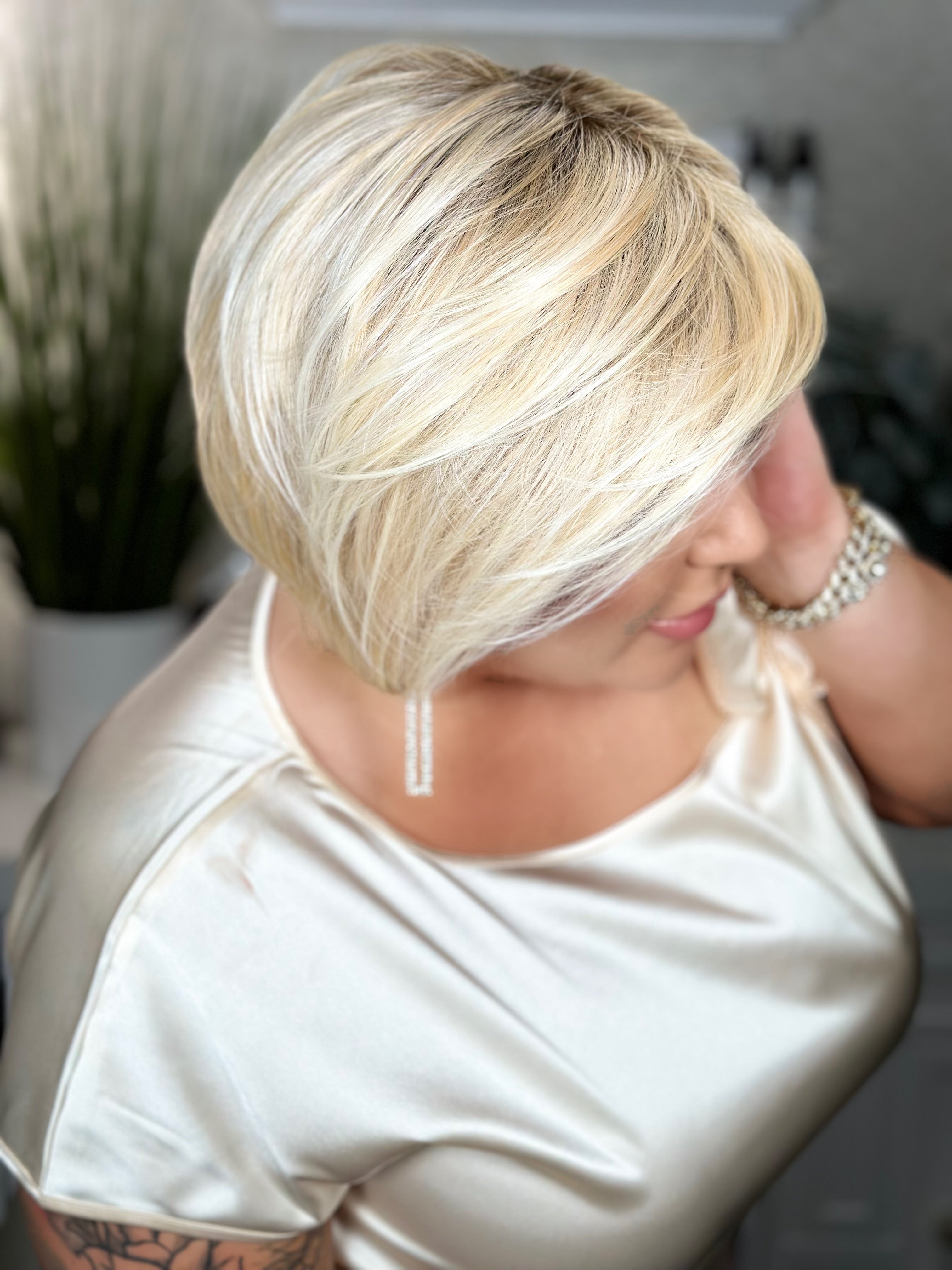 Premium Frosted Honey Blonde Hair Extensions - 100% Remy Human Hair for Volume & Length - Perfect for Parties, Weddings & Everyday Glam