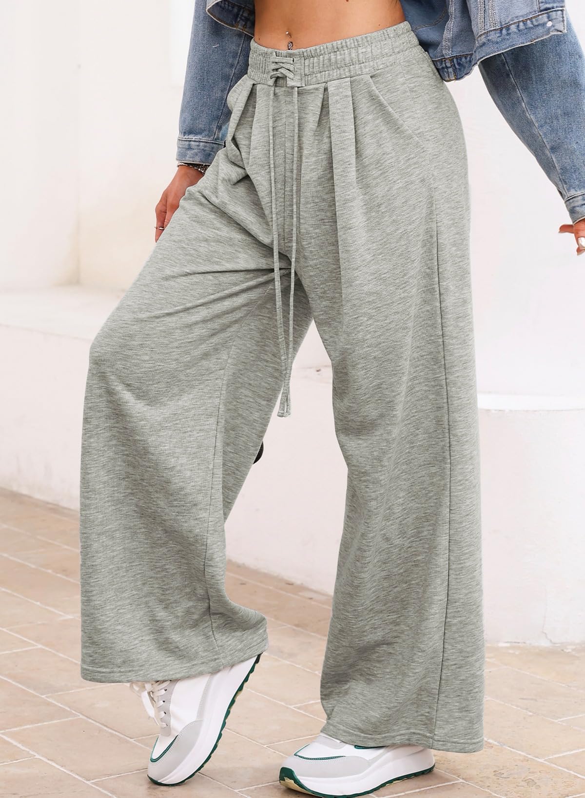 **Aleumdr Women's High Waisted Wide Leg Sweatpants – Trendy 2025 Fashion, Drawstring Loose Fit Long Pants with Pockets – Perfect for Casual Wear, Lounging & Travel**