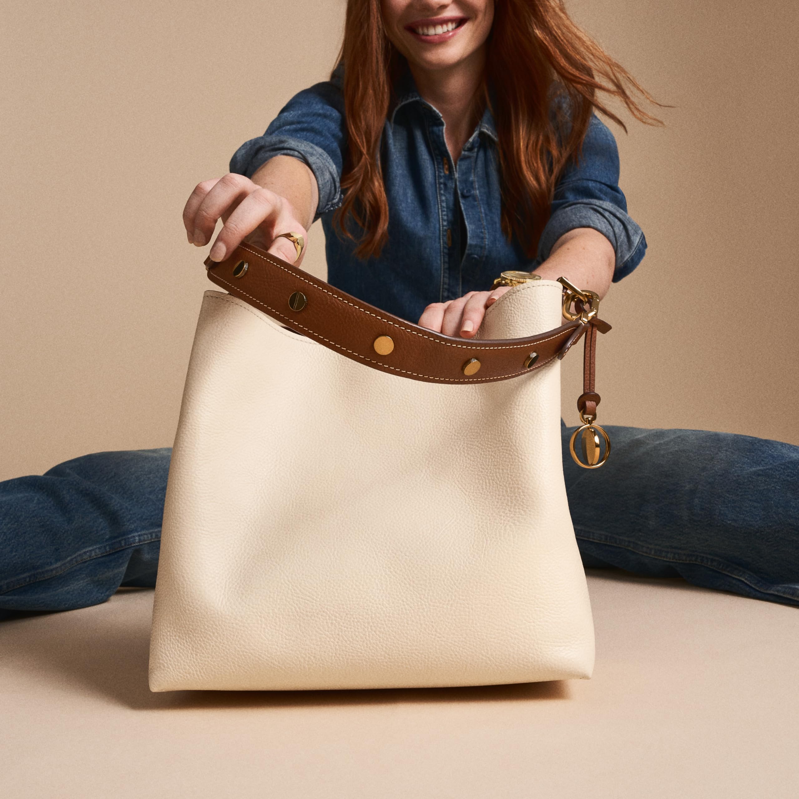Fossil Jessie Shoulder Bag for Women - Vanilla & Saddle Colorblock Crossbody Purse - Perfect for Work, Travel & Everyday Use
