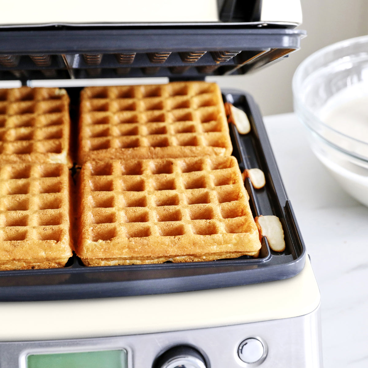 Elite Ceramic Nonstick 4 Square Waffle Maker - Quick & Even Heating, Easy Clean | Perfect for Breakfast, Brunch & Family Gatherings