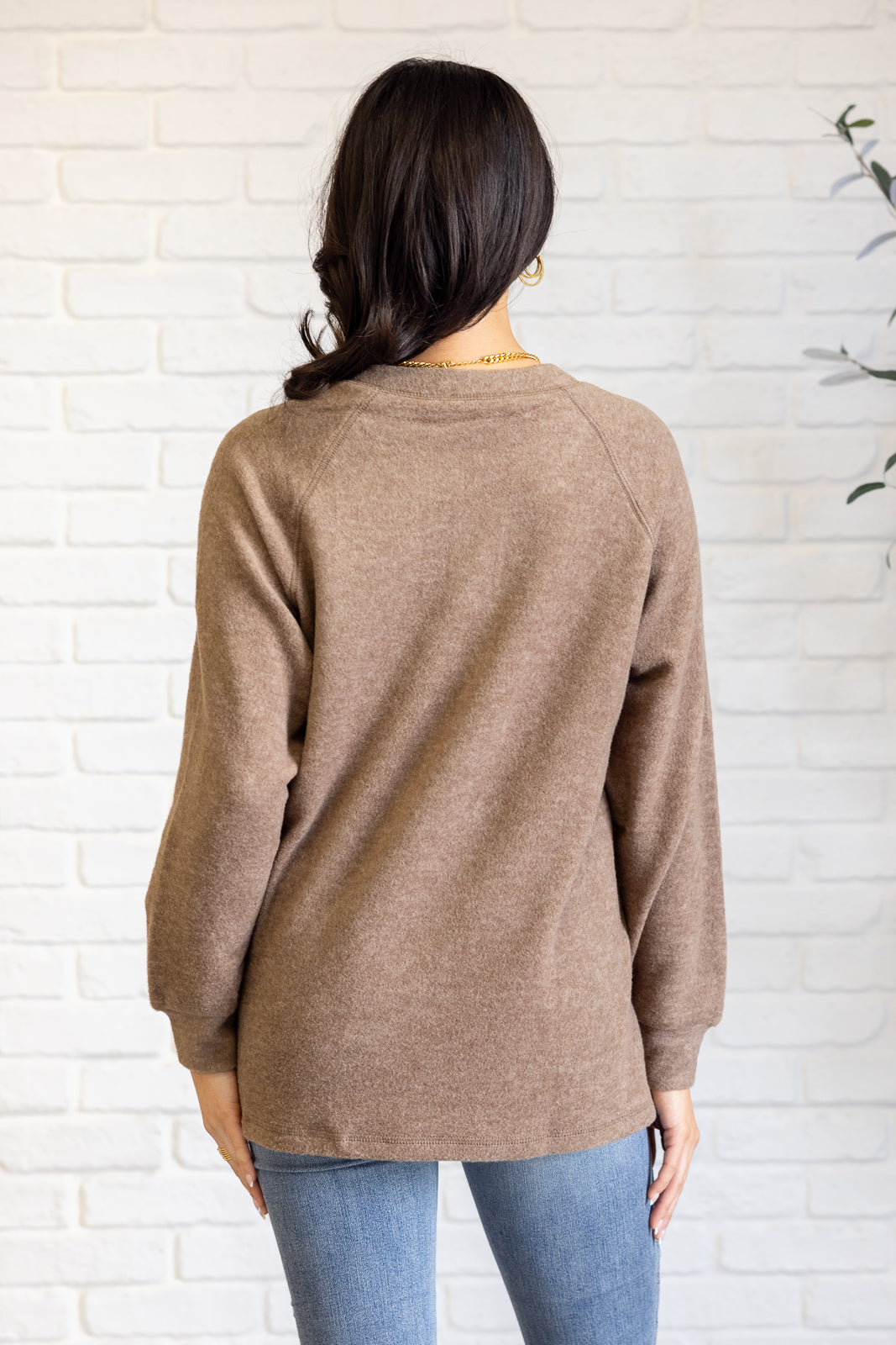 Keeping it Real Brushed Melange Hacci Long Sleeve Tee in Mocha | Soft Comfortable Women's Casual Shirt | Perfect for Layering, Fall Outfits & Everyday Wear