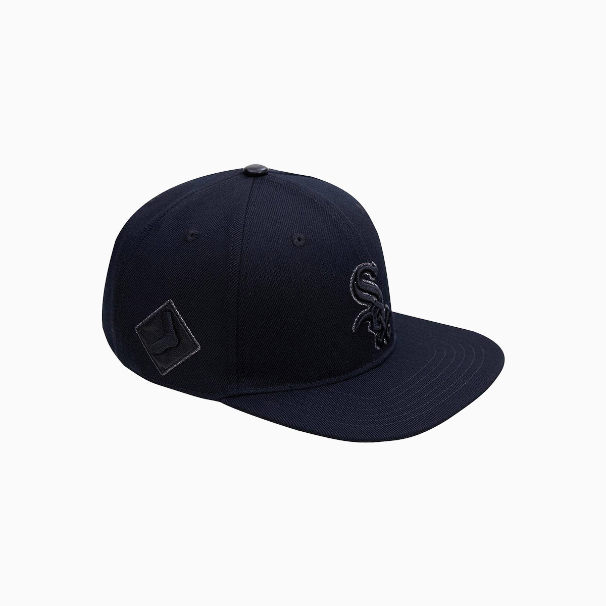 Chicago White Sox Triple Black Logo Snapback Hat - Official MLB Baseball Cap for Men & Women - Perfect for Games, Streetwear & Sports Fans