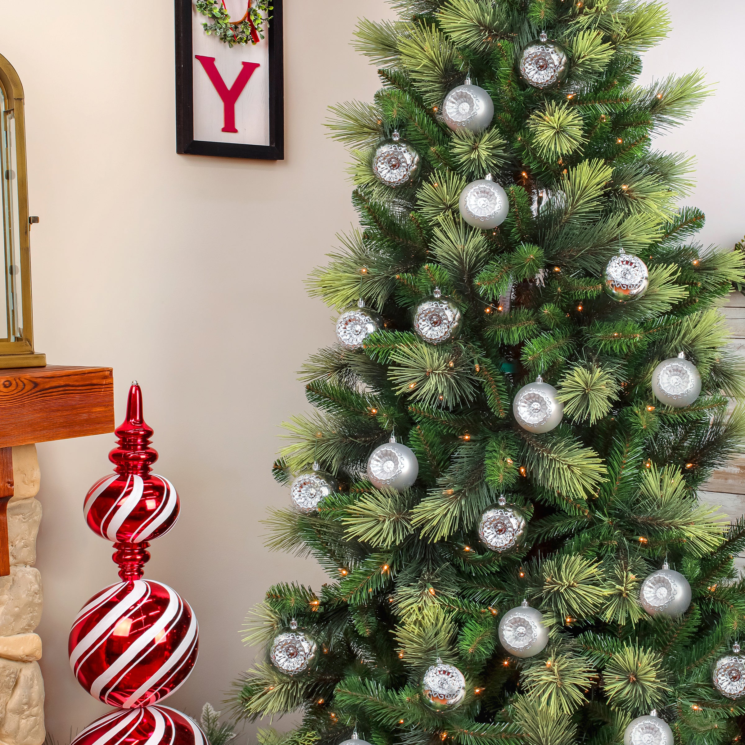 6-Piece Shatterproof Glittering Silver Christmas Tree Ornaments - Perfect for Holiday Decor, Party Favors, and Gift Toppers