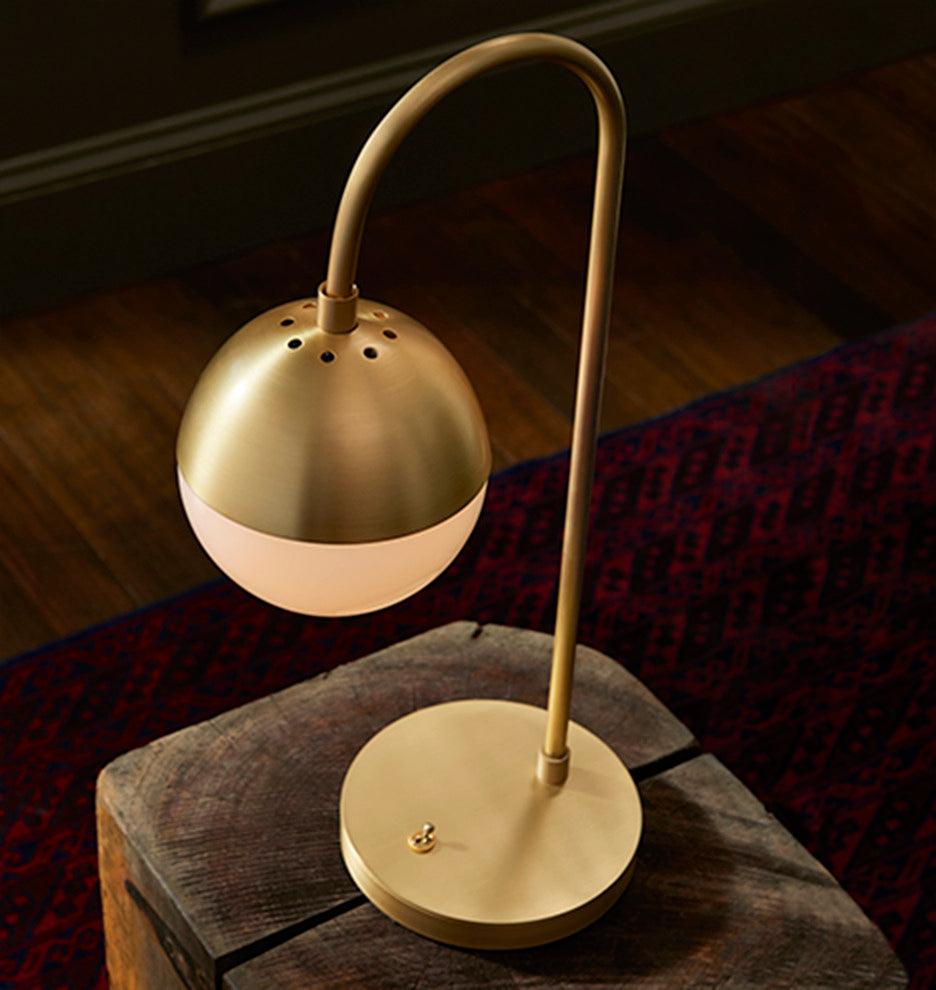 Modern Cedar Moss Table Lamp - Natural Wood & Moss Design for Bedroom, Living Room, or Office Decor - Warm Ambient Lighting for Cozy Spaces