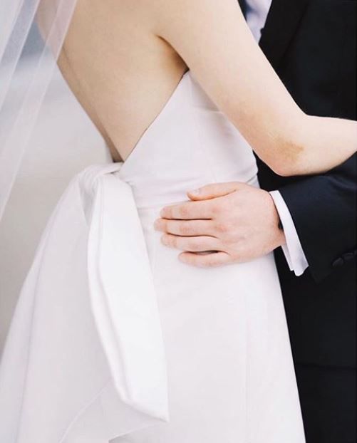 Allison Webb Kingsland 4803 Sample Gown - Elegant Wedding Dress for Bridesmaids & Formal Events - Perfect for Church Ceremonies, Prom & Special Occasions