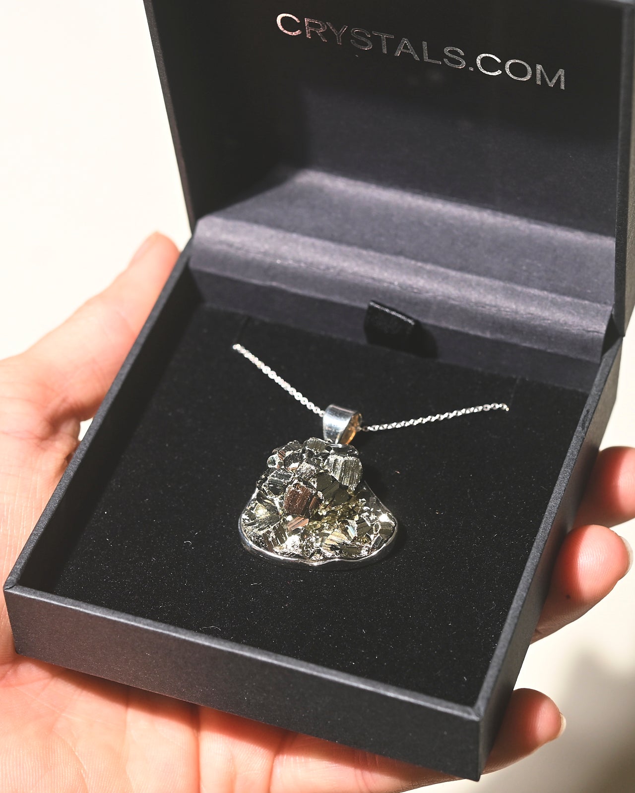 Pyrite Necklace for Women - Natural Healing Crystal Jewelry for Protection & Confidence - Perfect for Meditation, Energy Work & Everyday Wear