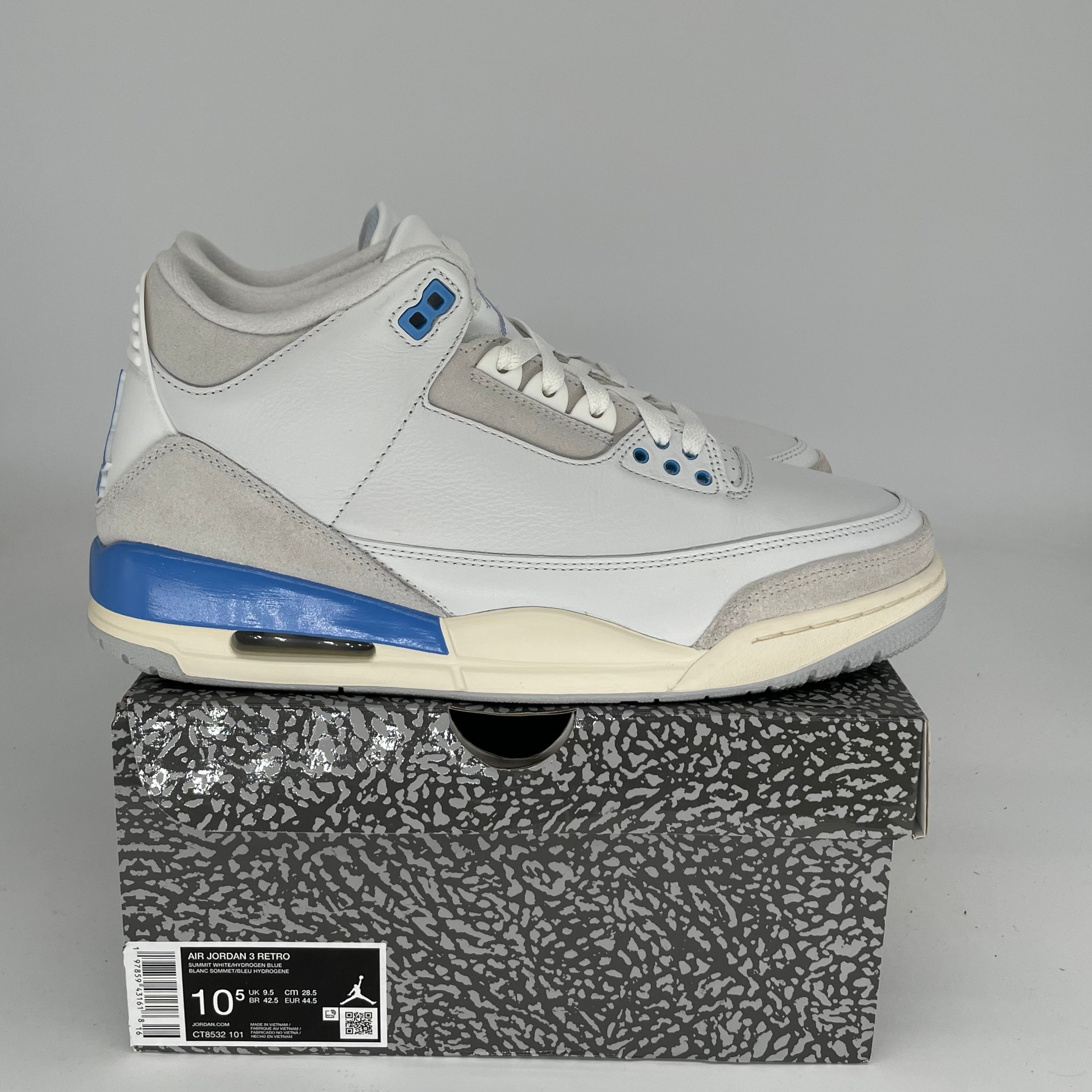 **AIR JORDAN 3 LUCKY SHORTS Men's Basketball Shorts - Size 10.5 (CT8532-101) - Perfect for Streetwear, Gym & Casual Wear**