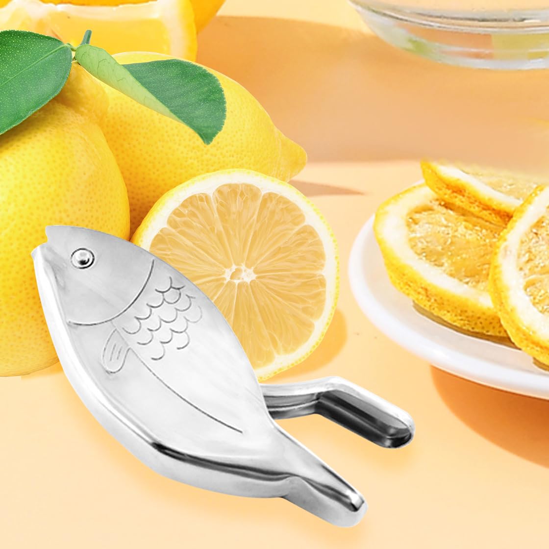 2-Pack Fish Shaped Lemon Juicer - Manual Citrus Press for Oranges, Lemons, Limes & Pomegranates - Portable Hand Squeezer for Kitchen, Bar, Camping & Outdoor Use