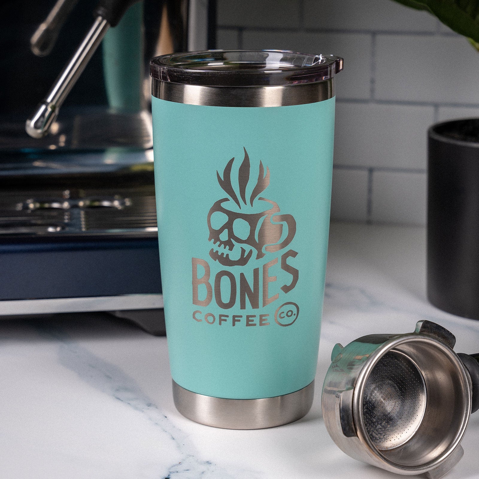20 oz. Stainless Steel Insulated Tumbler - Double Wall Vacuum Cup for Hot & Cold Drinks, Leak-Proof Travel Mug (Robin's Egg Blue) - Perfect for Coffee, Tea, Water & Outdoor Activities