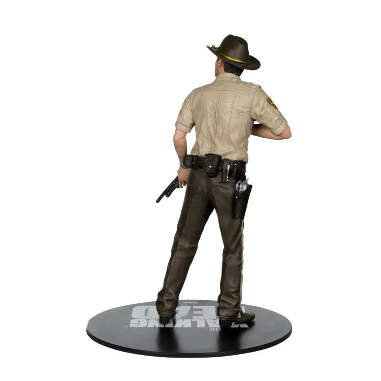The Walking Dead TV Series Rick Grimes 1/8 Scale Action Figure - Collectible Zombie Apocalypse Character Model for Fans & Display