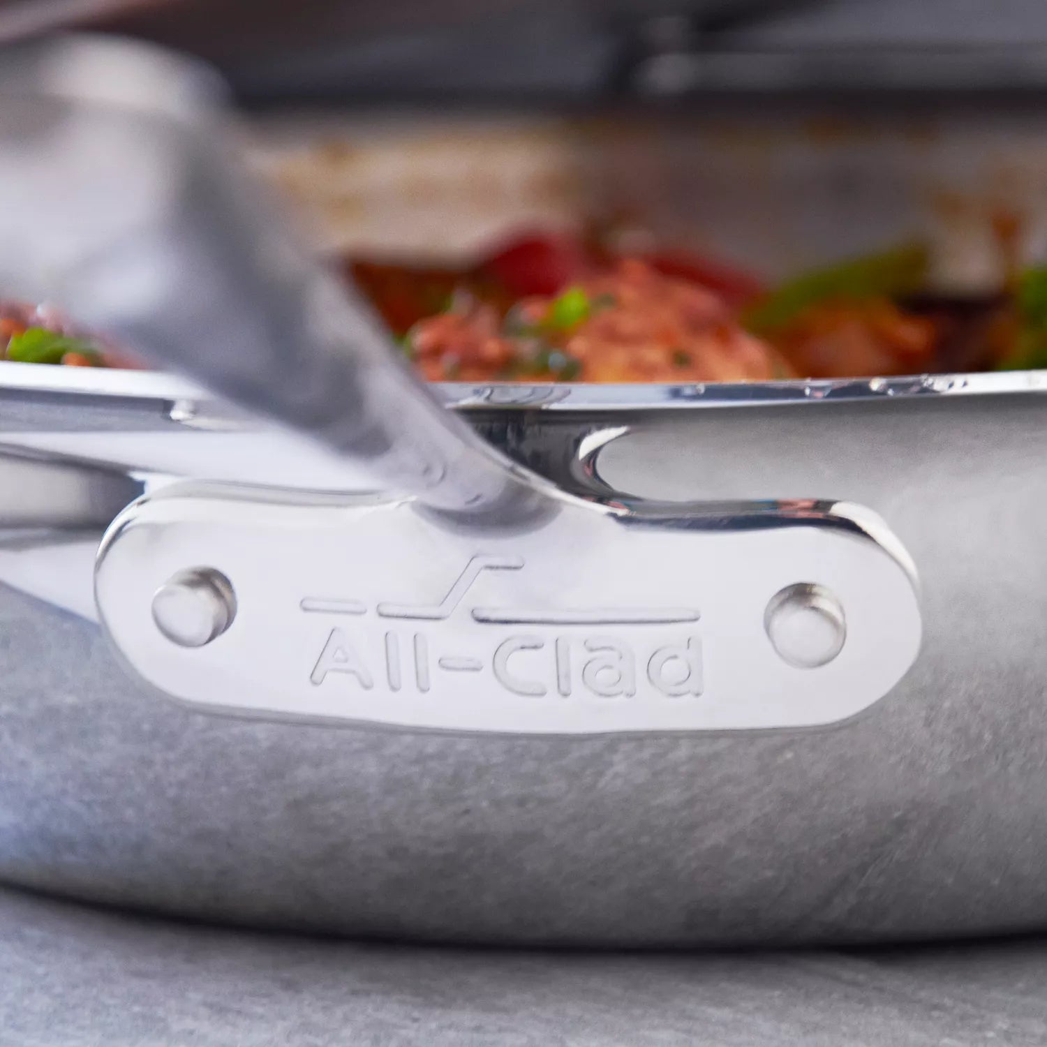 All-Clad D5 Stainless Steel 12-Inch Fry Pan Skillet - Professional Grade Cookware for Searing, Sautéing & Frying - Induction Compatible, Oven & Broiler Safe to 600°F - Perfect for Home Chefs & Professional Kitchens