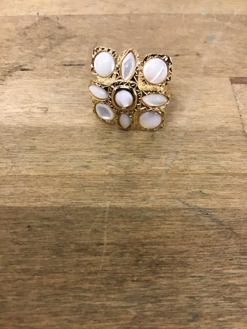 14K Gold and Mother of Pearl Ring for Women - Elegant Stackable Jewelry for Everyday Wear, Gift Giving & Special Occasions