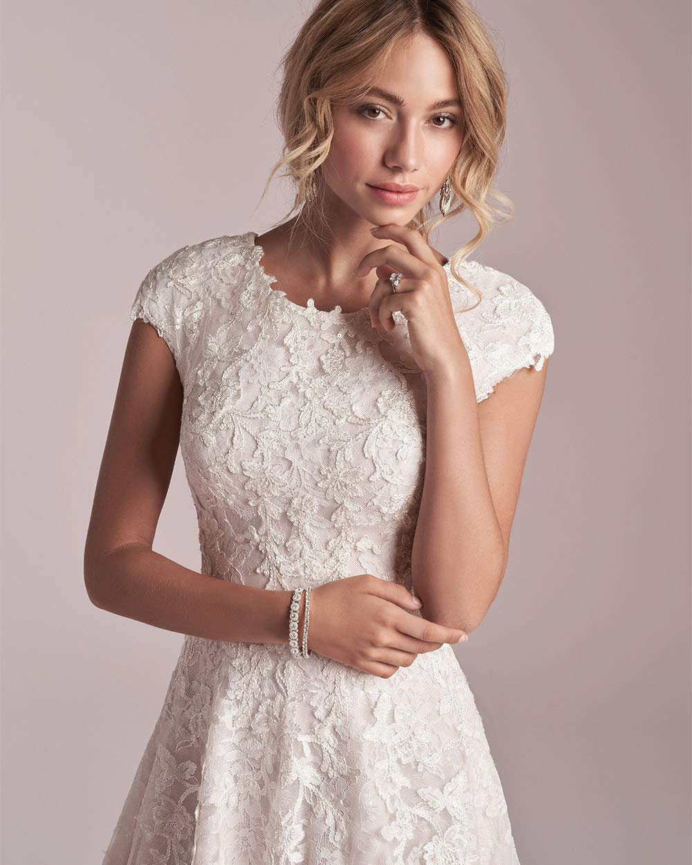Elegant A-Line Modest Wedding Dress with Jewel Neck, Cap Sleeves & Lace Detailing | Long Train Bridal Gown in White (Size 6) | Perfect for Church, Beach or Garden Weddings