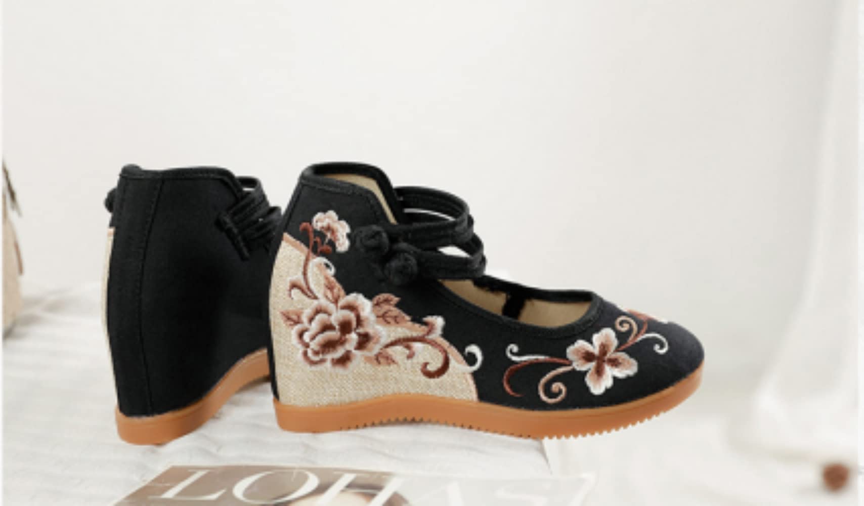Comfortable Embroidered Canvas Loafers - Round Toe Chinese Style Mary Jane Shoes for Women | Casual Slip-Ons for Everyday Wear, Office & Traditional Occasions
