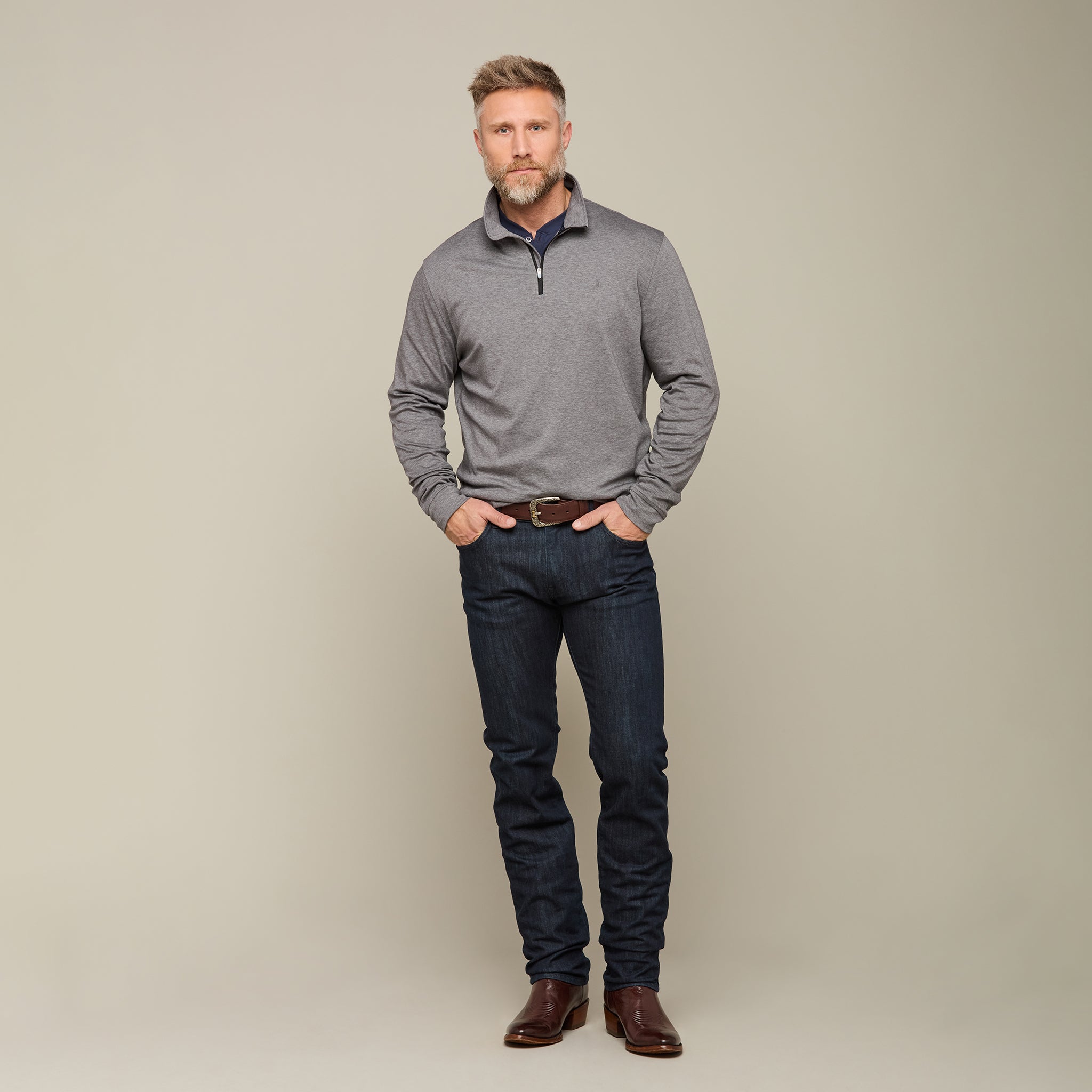 Lightweight Quarter Zip Pullover Sweater for Men & Women - Comfortable & Stylish Grey Fleece Top for Outdoor Activities & Casual Wear