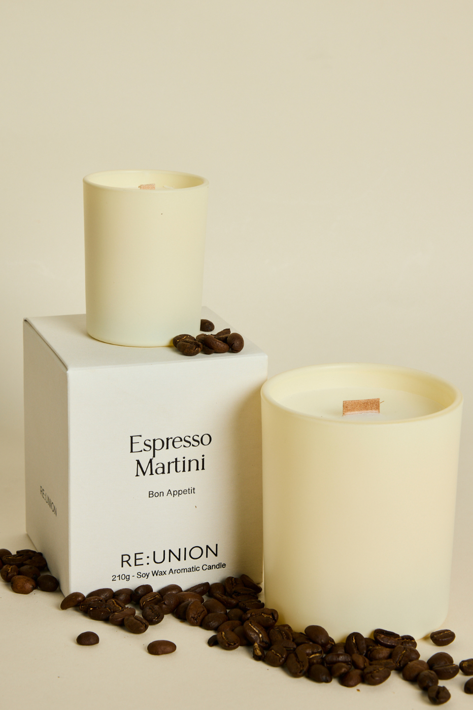 Espresso Martini Scented Soy Candle 60g - Handmade Coffee Fragrance Aromatherapy Candle for Home, Office & Romantic Dinner Ambiance