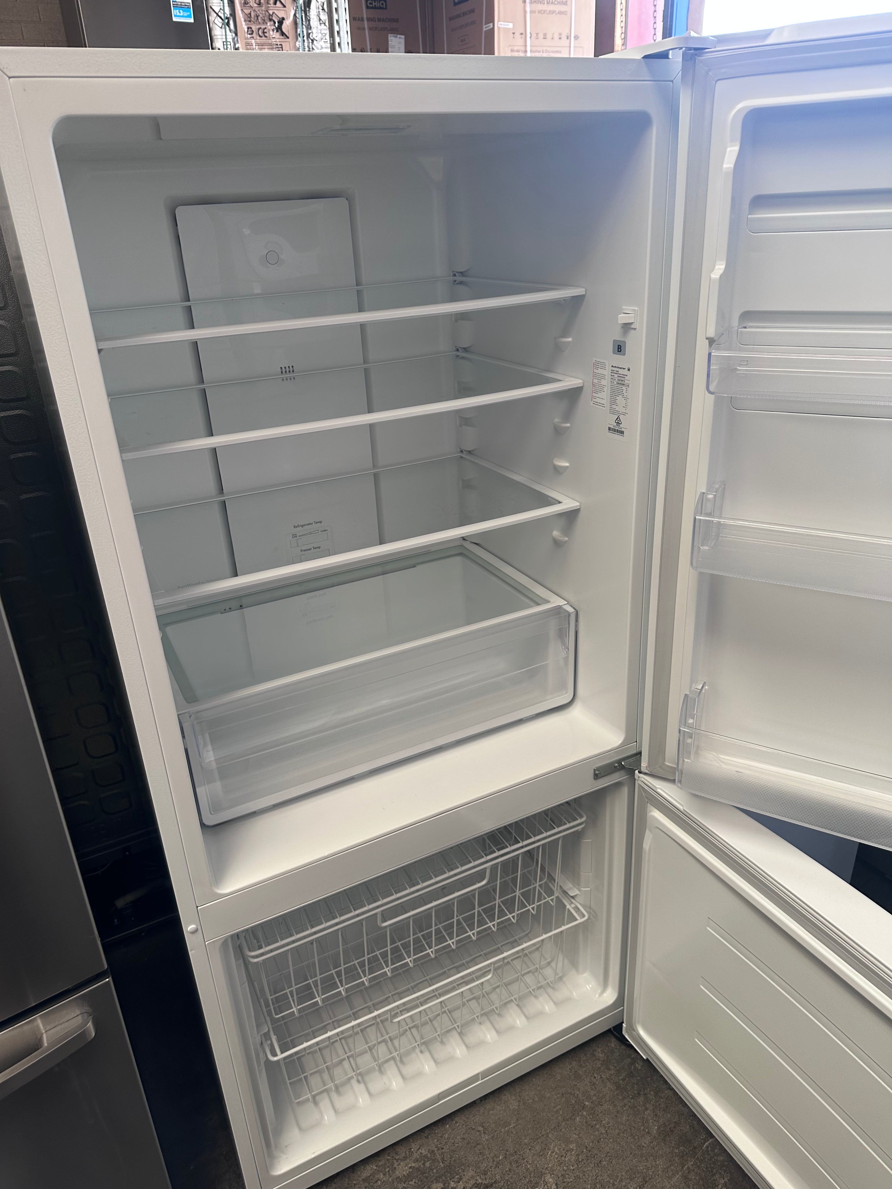 Kelvinator 528L Bottom Mount Refrigerator - Energy Efficient, Large Capacity Fridge for Home & Kitchen | Perfect for Families, Restaurants & Office Break Rooms (Certified Refurbished)