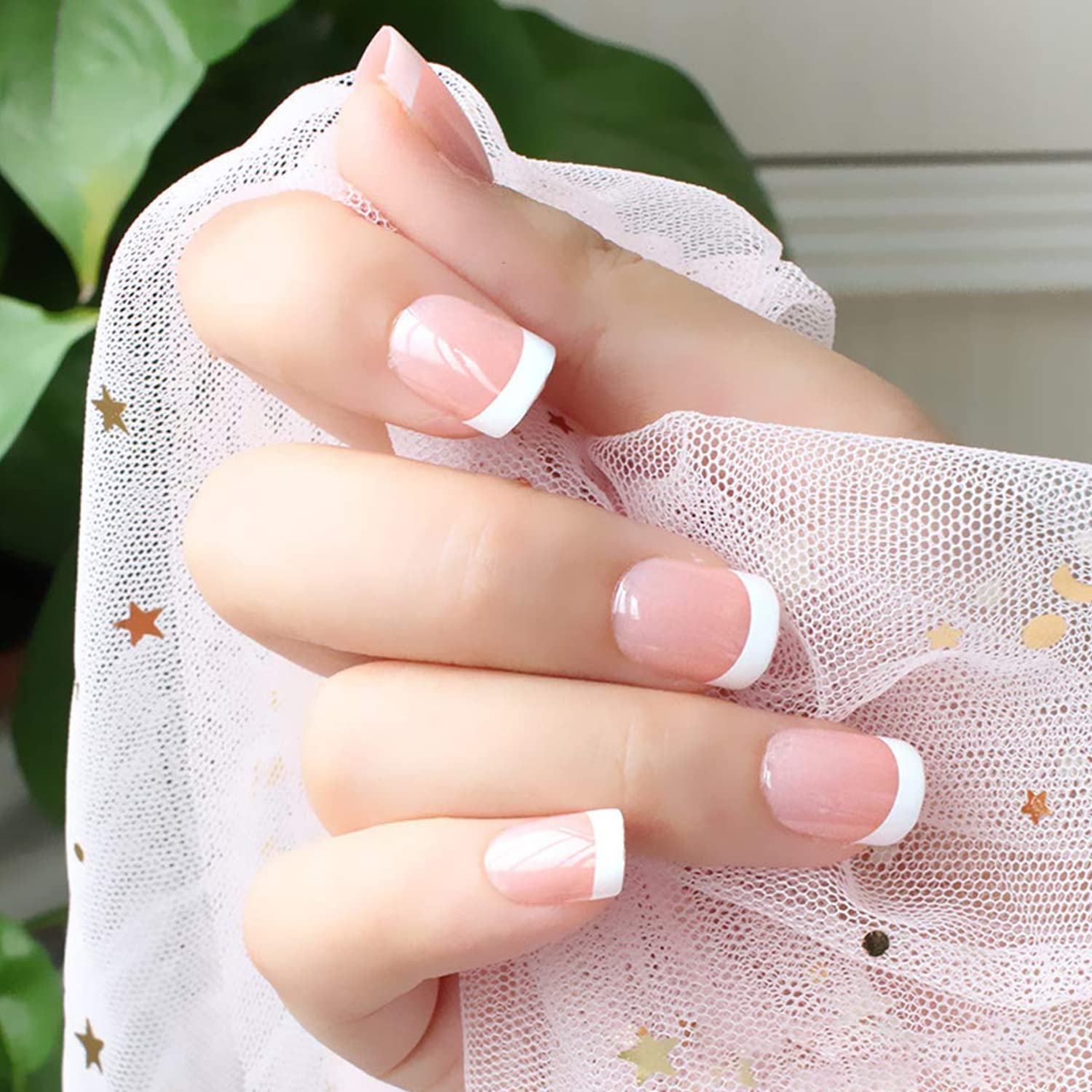 SILPECWEE 2880 Pieces French Tip Nail Guides - 90 Sheets Self-Adhesive Nail Art Stickers for French Manicure, Nail Design Tools & Stencils | Perfect for DIY Nail Art, Salon Professionals & At-Home Manicures