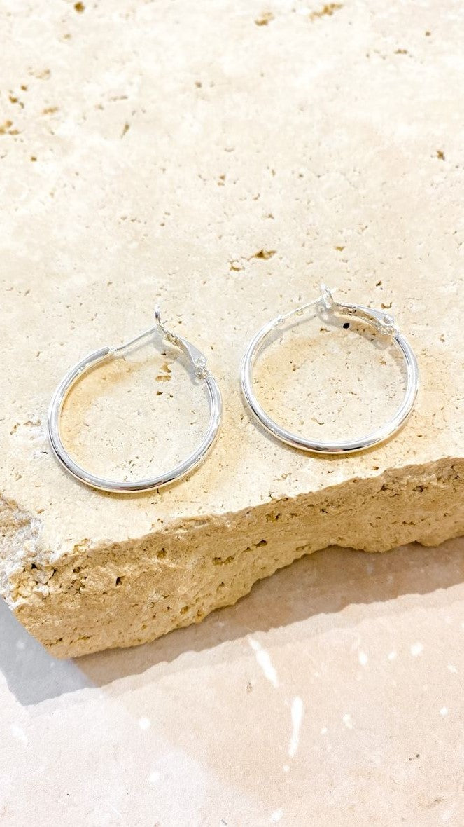 Leni Hoops Silver Earrings for Women - Trendy Hypoallergenic Hoop Earrings for Everyday Wear | Perfect for Work, Parties & Casual Outfits