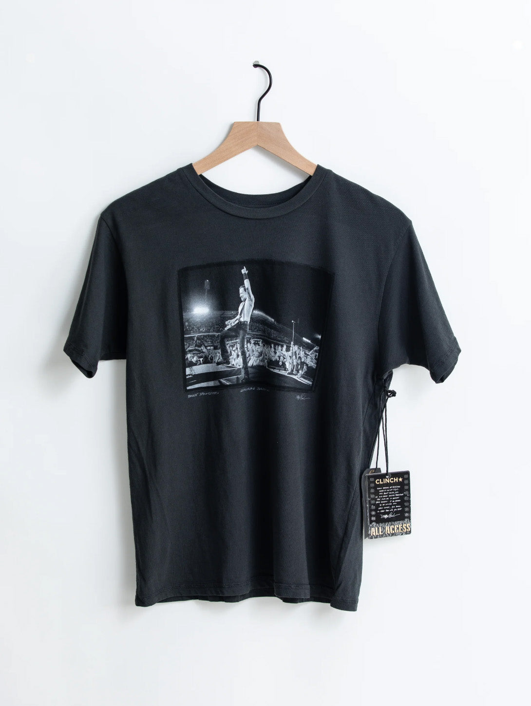 Bruce Springsteen Vintage Concert T-Shirt - Faded Black Band Tee for Music Fans & Concert Goers | Perfect for Concerts, Casual Wear & Music Gifts