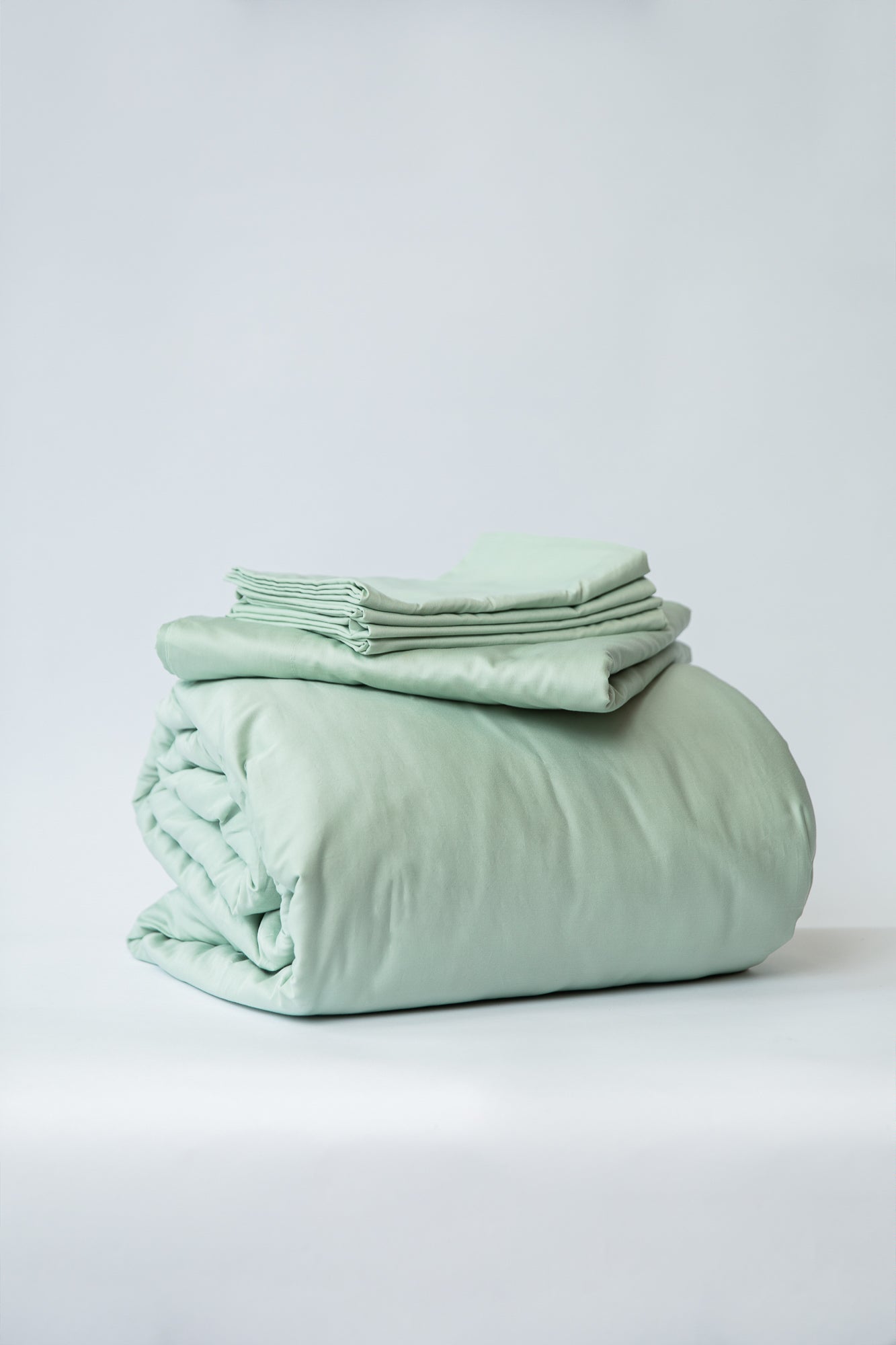 Bourdon Seafoam Bundle Set - Premium Bath & Body Gift Set for Women | Hydrating Body Wash, Lotion & Scrub | Perfect for Spa Day, Self Care & Relaxation Gifts
