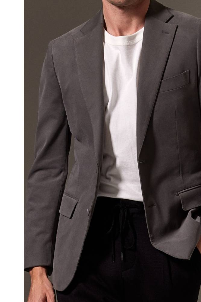 Wilhelm Sports Jacket for Men - Lightweight Brushed Grey Windbreaker with Water-Resistant Shell | Perfect for Running, Hiking & Outdoor Activities