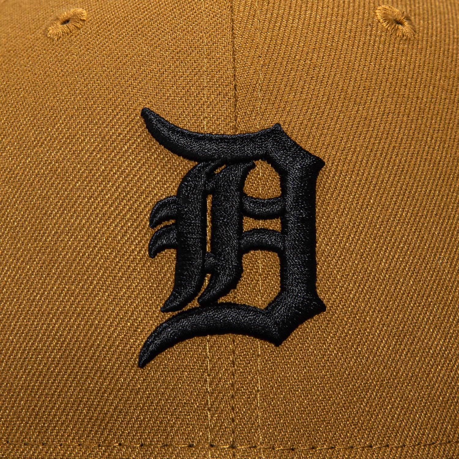 New Era 59Fifty Detroit Tigers MLB Baseball Cap with Old Gold & Black Colors - Official Licensed Snapback Hat for Men, Women & Fans - Perfect for Games, Tailgating & Streetwear Fashion