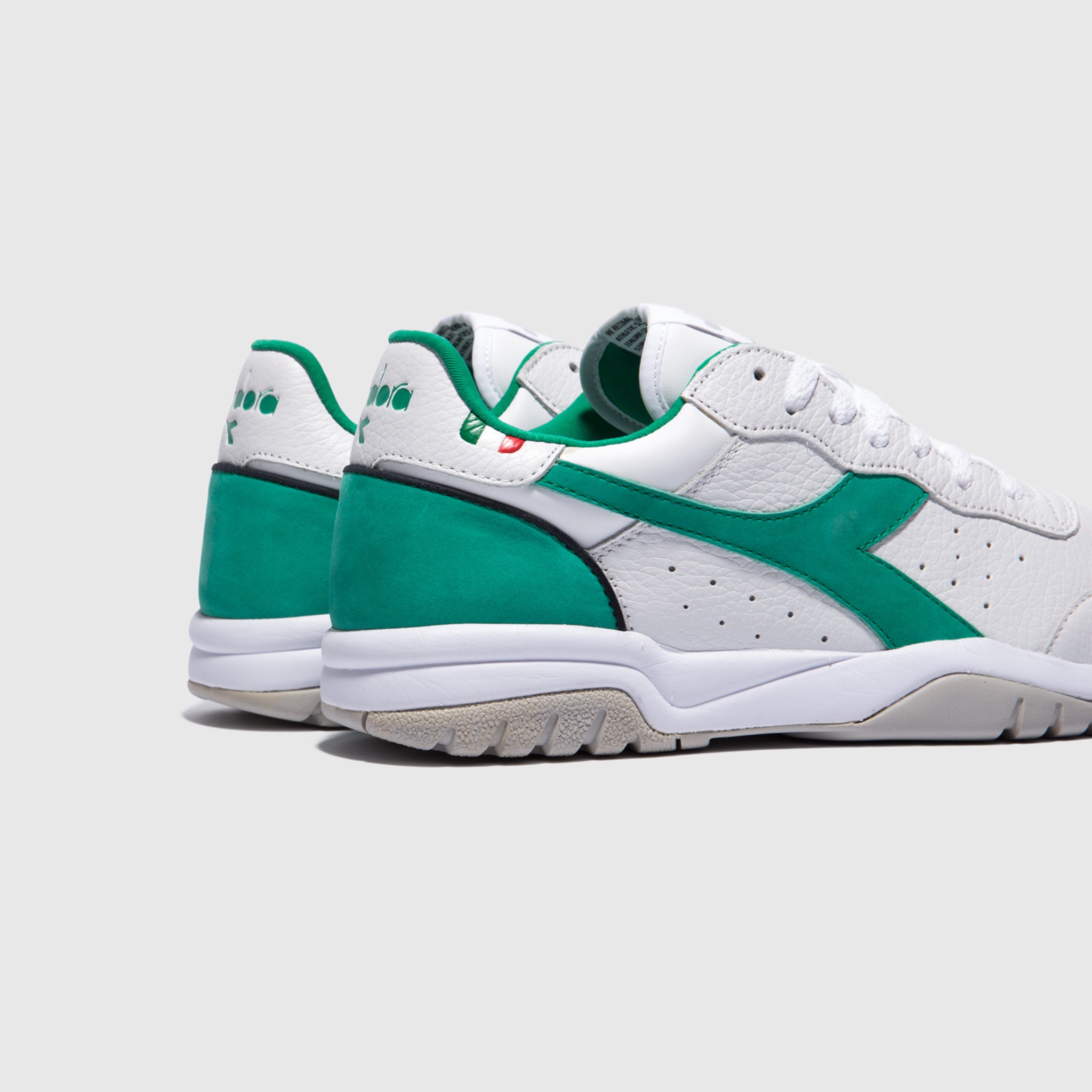 Diadora Maverick 2 Running Shoes - Lightweight & Breathable Men's Athletic Sneakers for Jogging, Gym Workouts & Everyday Wear