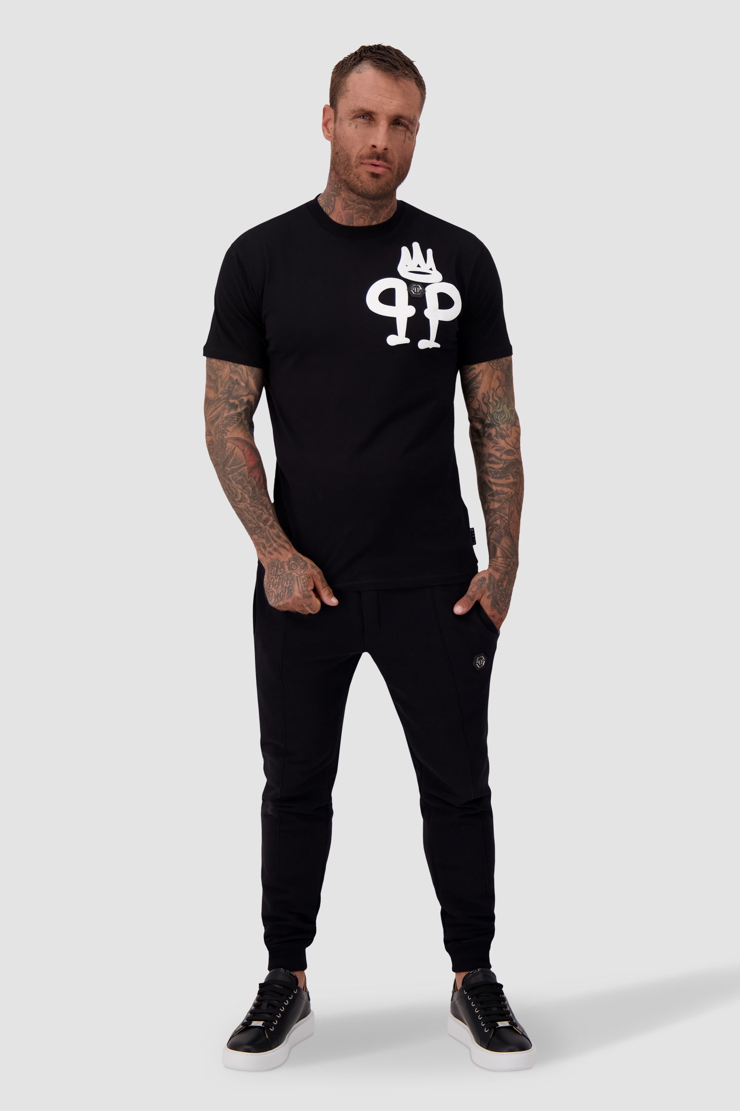 Philipp Plein Black Round Neck Short Sleeve Iconic Plein T-Shirt for Men - Stylish Casual Wear for Everyday Outfits and Street Fashion