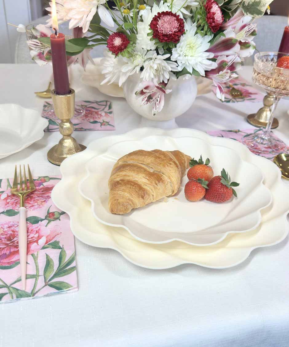Romantic Floral Table Setting for Weddings & Anniversaries - Elegant Dinnerware & Decor for Special Occasions