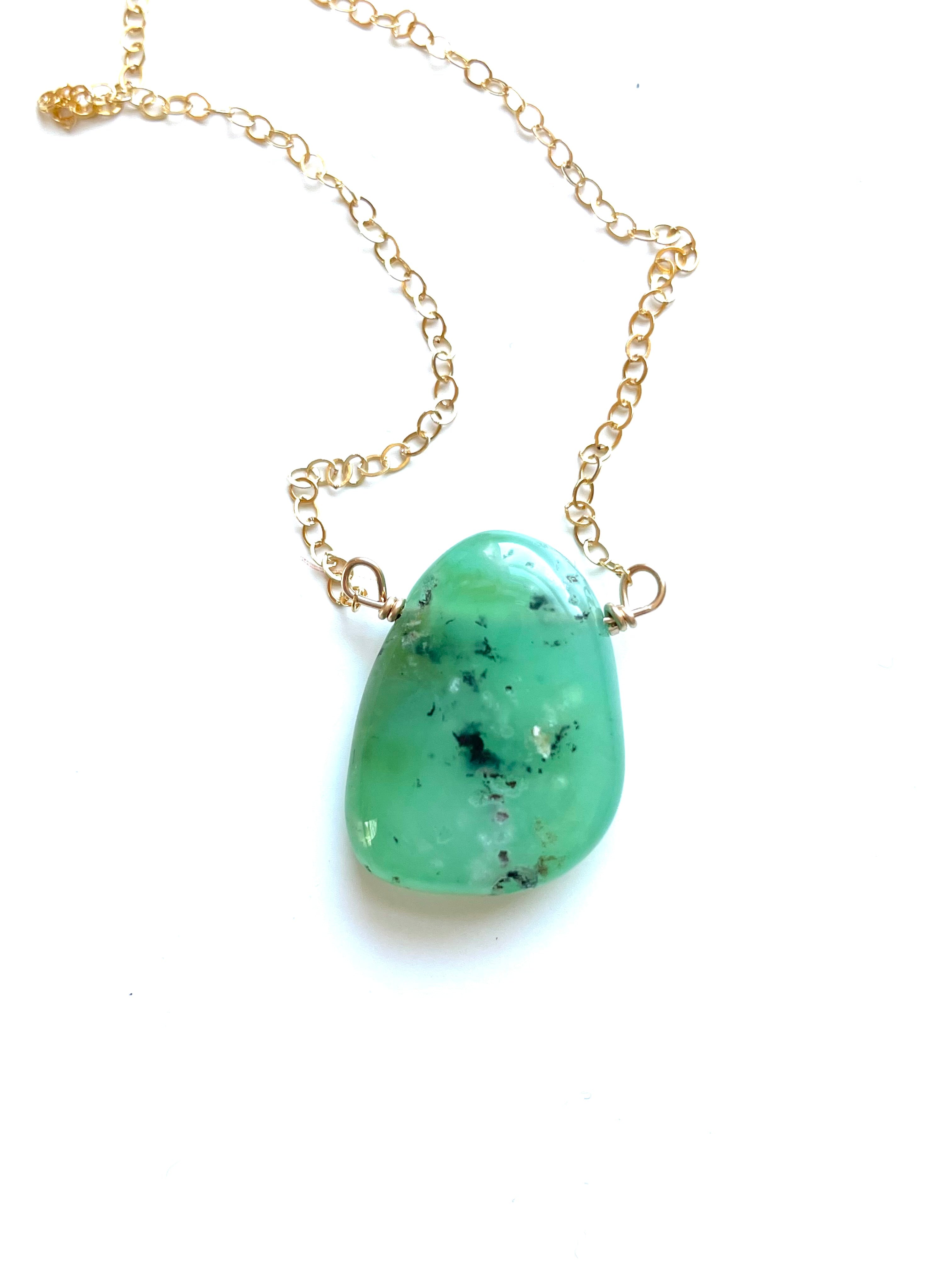 Natural Green Chrysoprase Gemstone Pendant Necklace for Women - Elegant Jewelry Gift for Birthday, Anniversary & Special Occasions