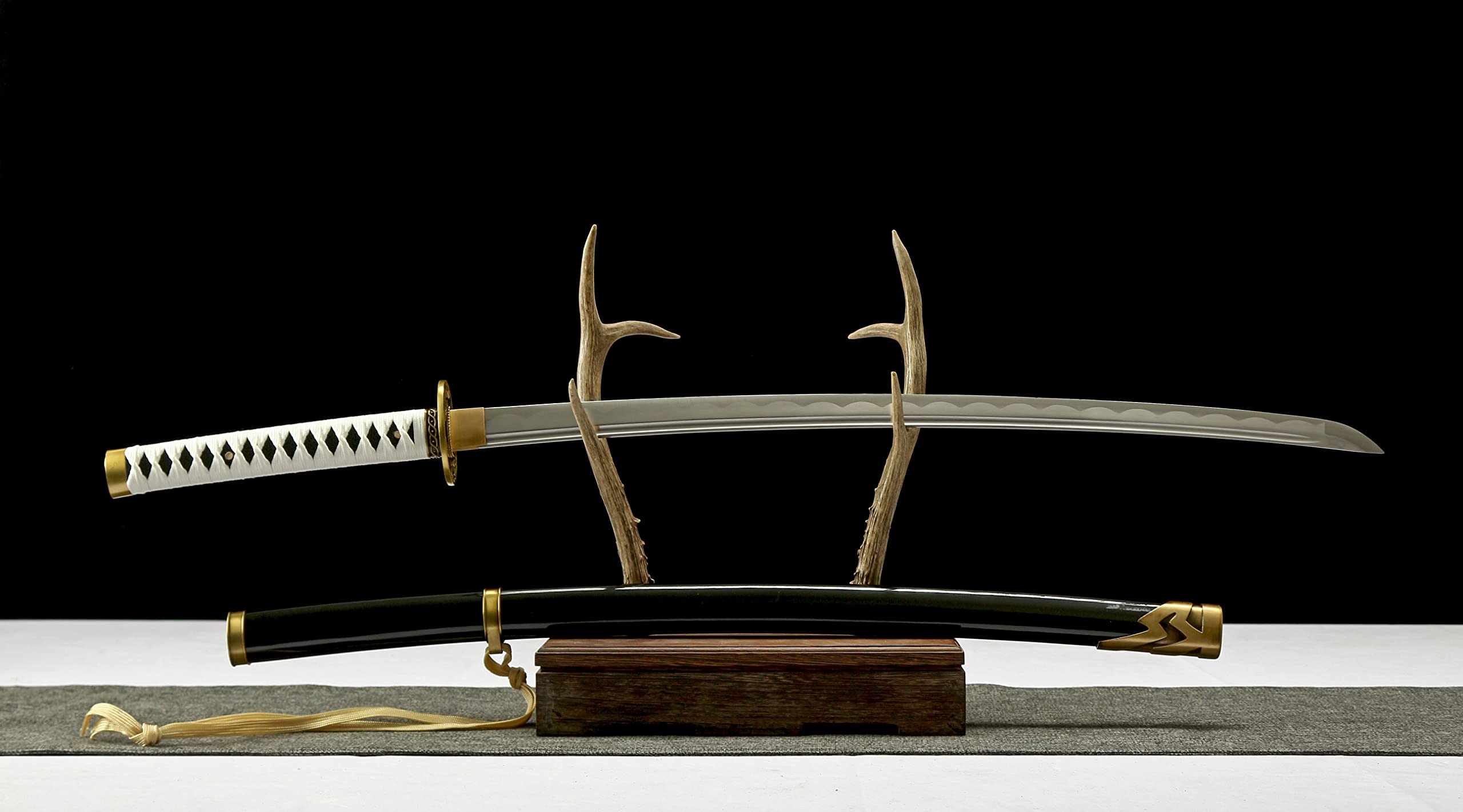 Handmade Full Tang Vergil Yamato Sword - Anime Katana Replica for Cosplay - 1045 Carbon Steel, High Manganese Steel or T10 Clay-Tempered Blade - Perfect for Game Collectors, Anime Fans & Martial Arts Training