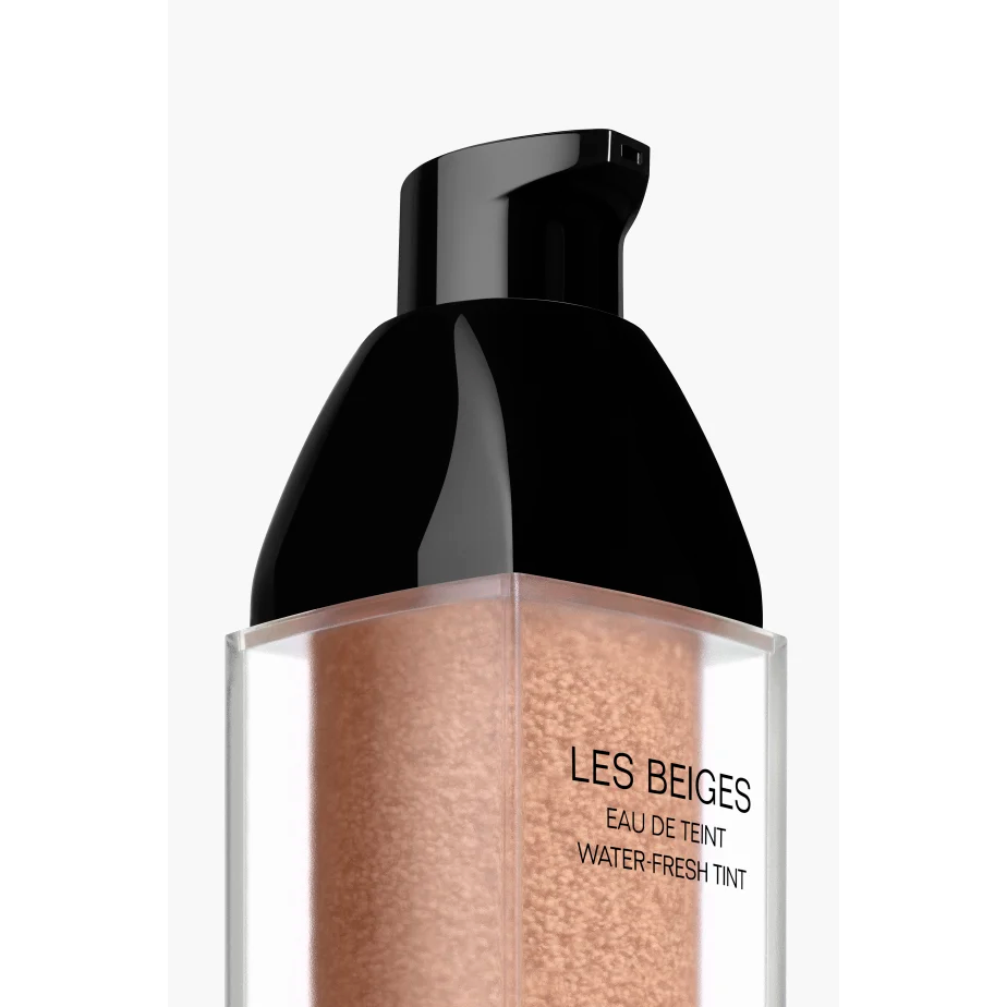 CHANEL LES BEIGES Water Fresh Tint Foundation - Hydrating Lightweight Makeup Base with Dewy Finish | Perfect for Everyday Natural Look & On-The-Go Touch Ups