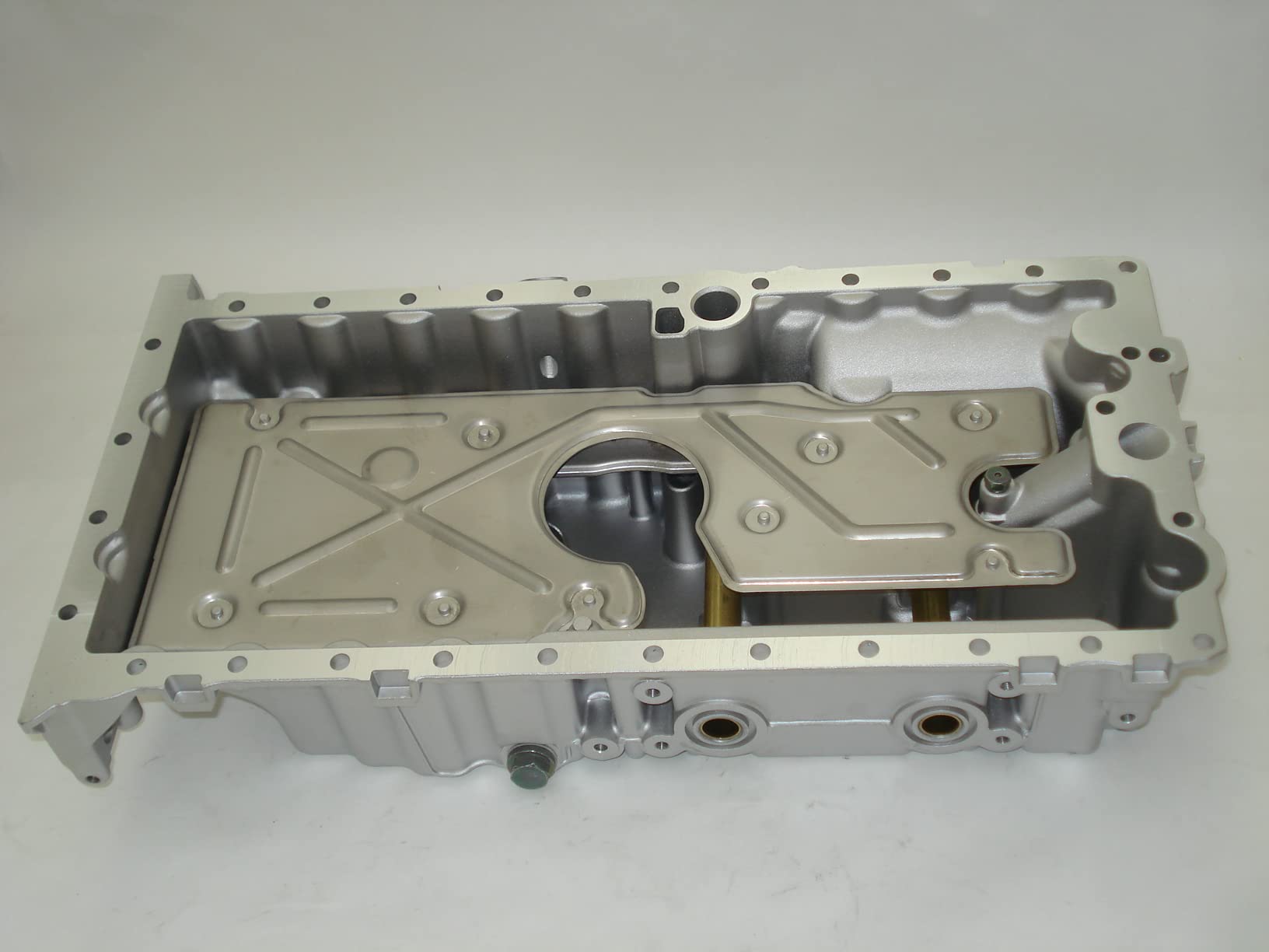 MTC Oil Pan 5 Cylinder with Oil Level Sensor - Compatible with Multiple Car Models (Replaces OEM #31316362) - Perfect for Engine Maintenance & Oil Leak Prevention